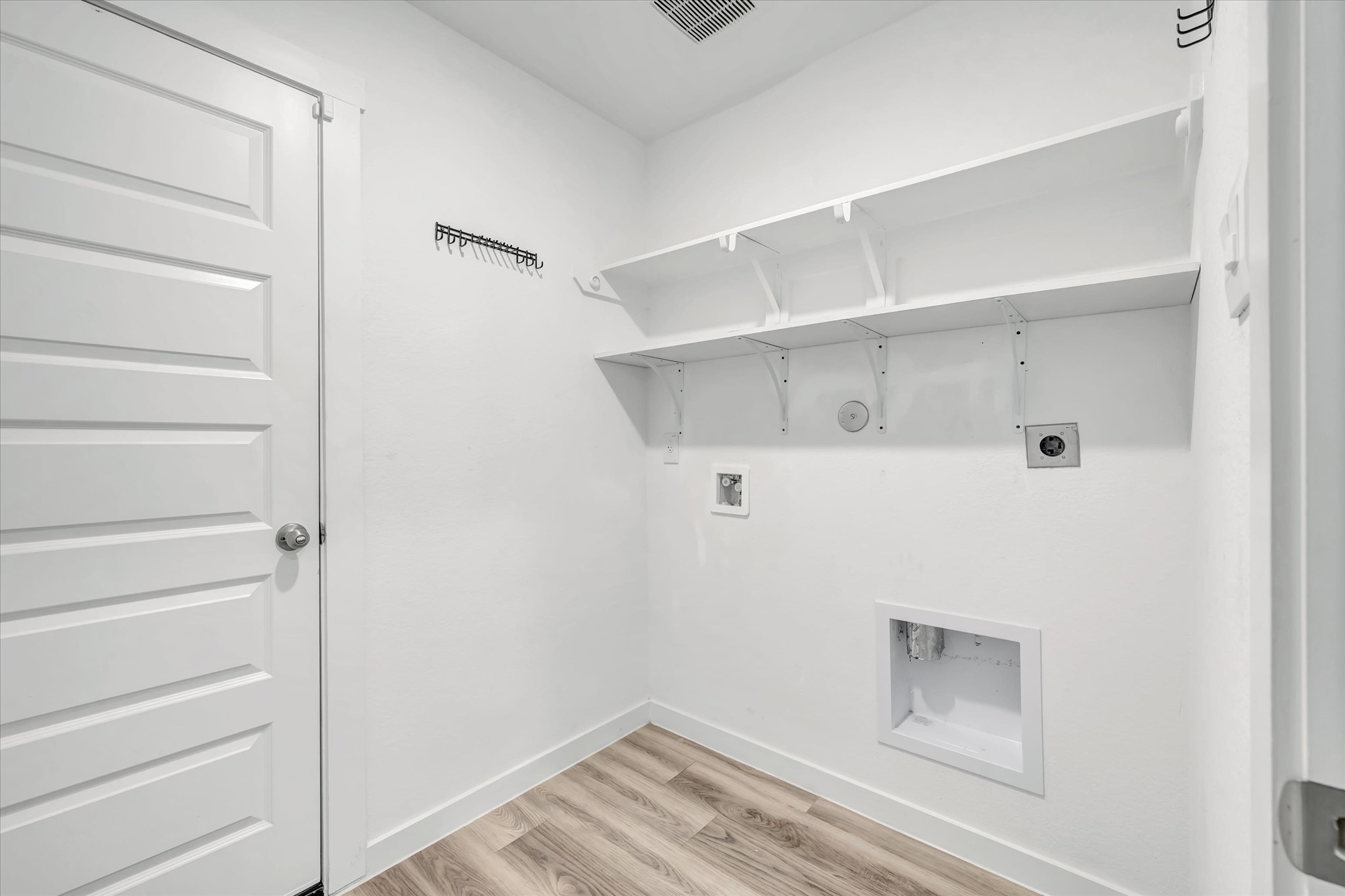 9525 Chelsea Street Property Photo 47