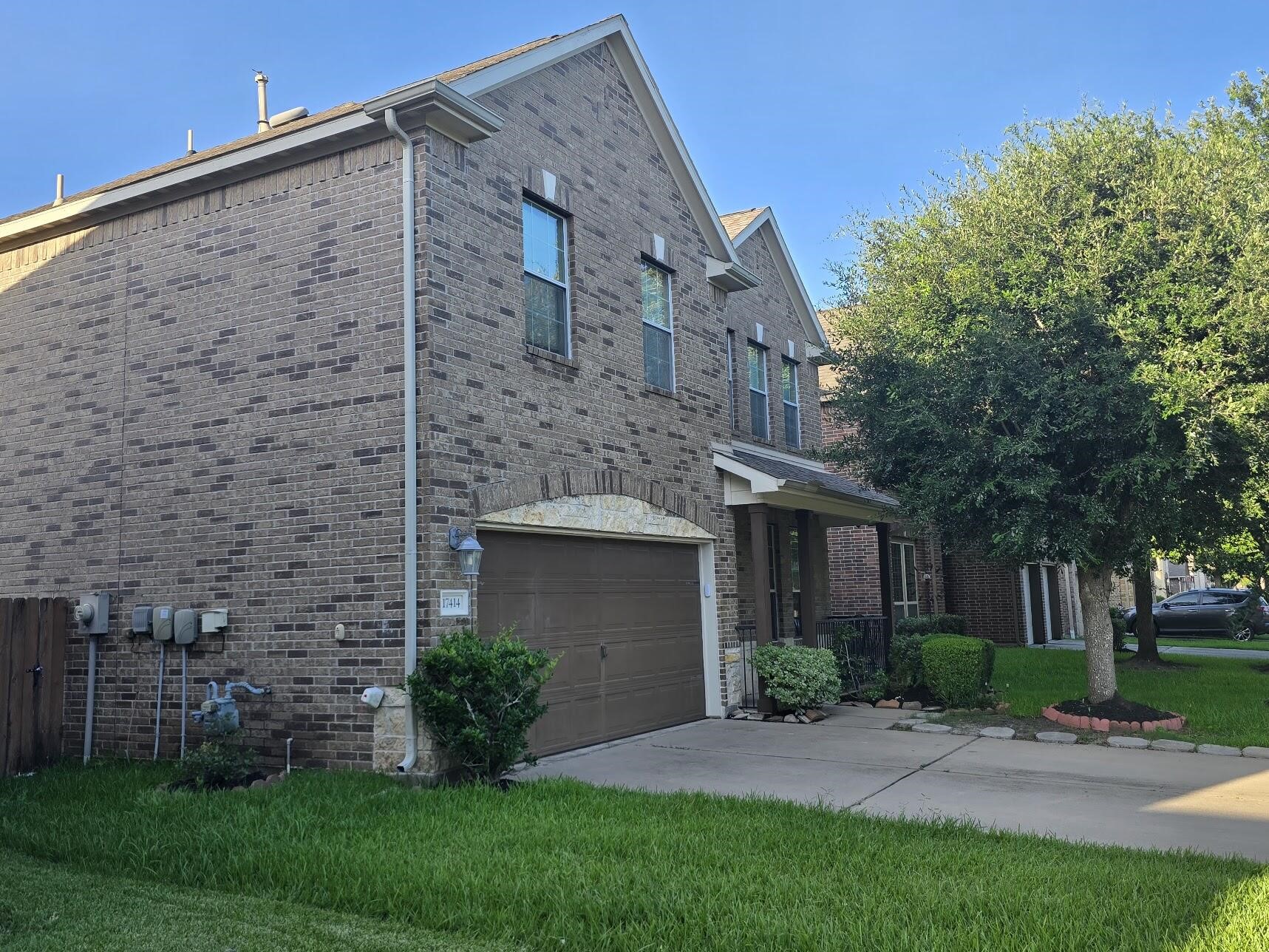 17414 Aldenwilds Lane Property Photo 1
