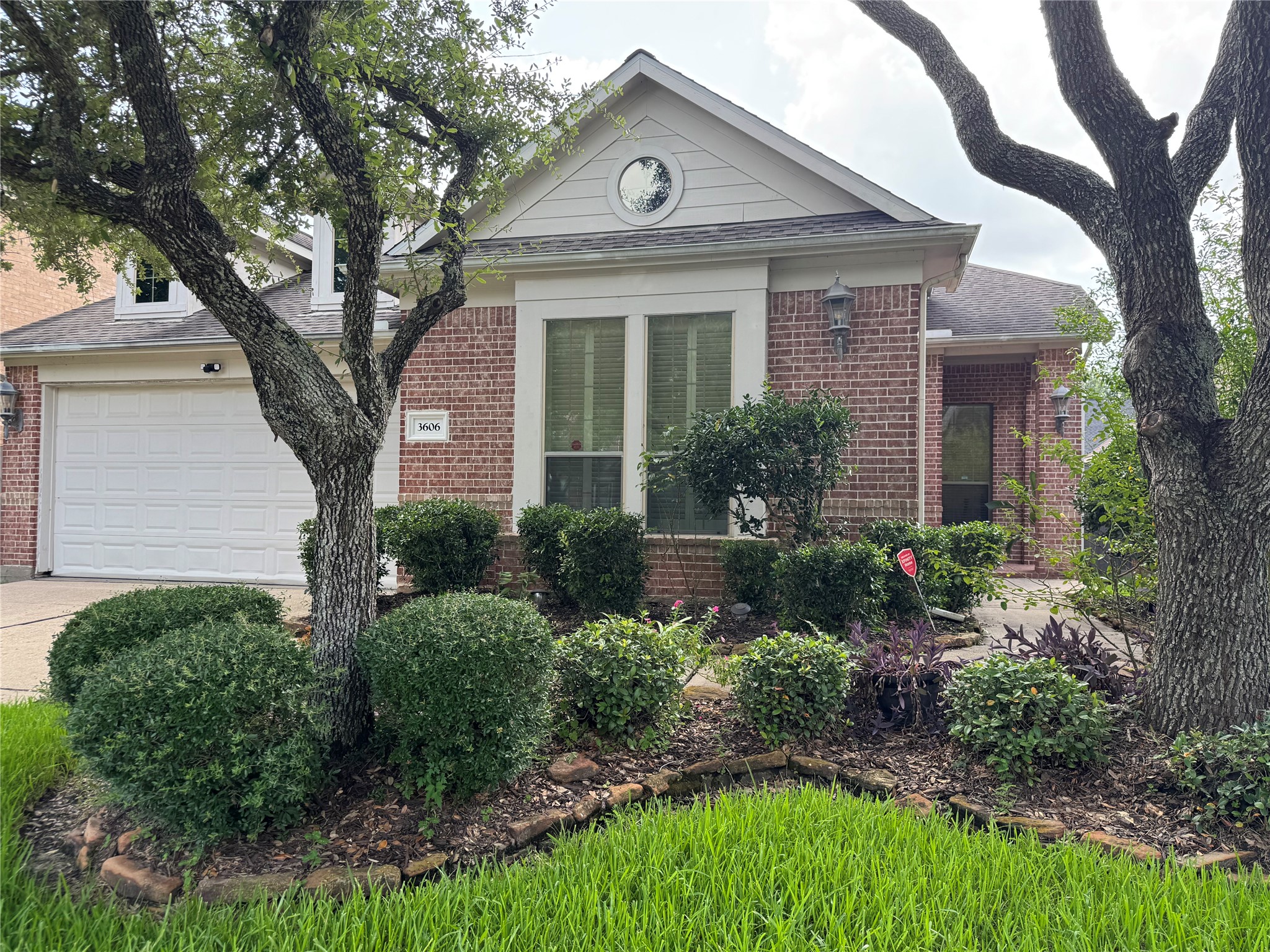 3606 Quiet Meadow Court E Property Photo 2