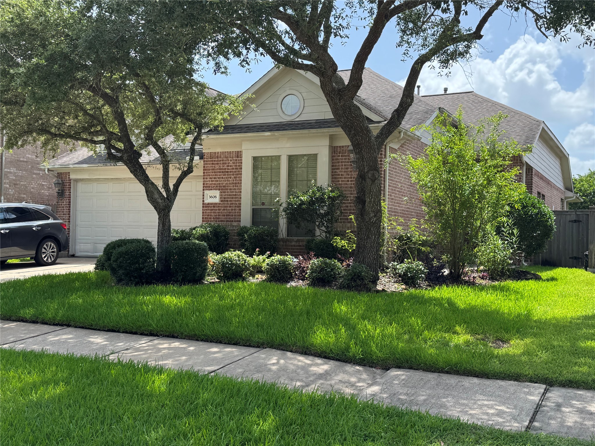 3606 Quiet Meadow Court E Property Photo 3