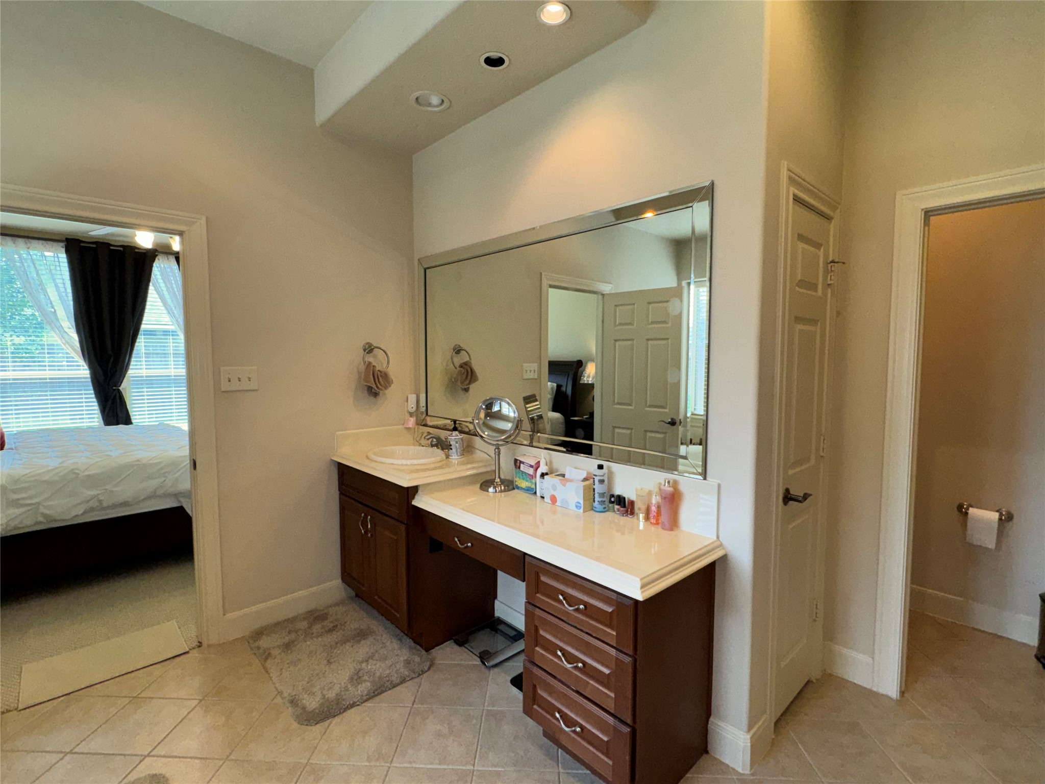 3606 Quiet Meadow Court E Property Photo 19