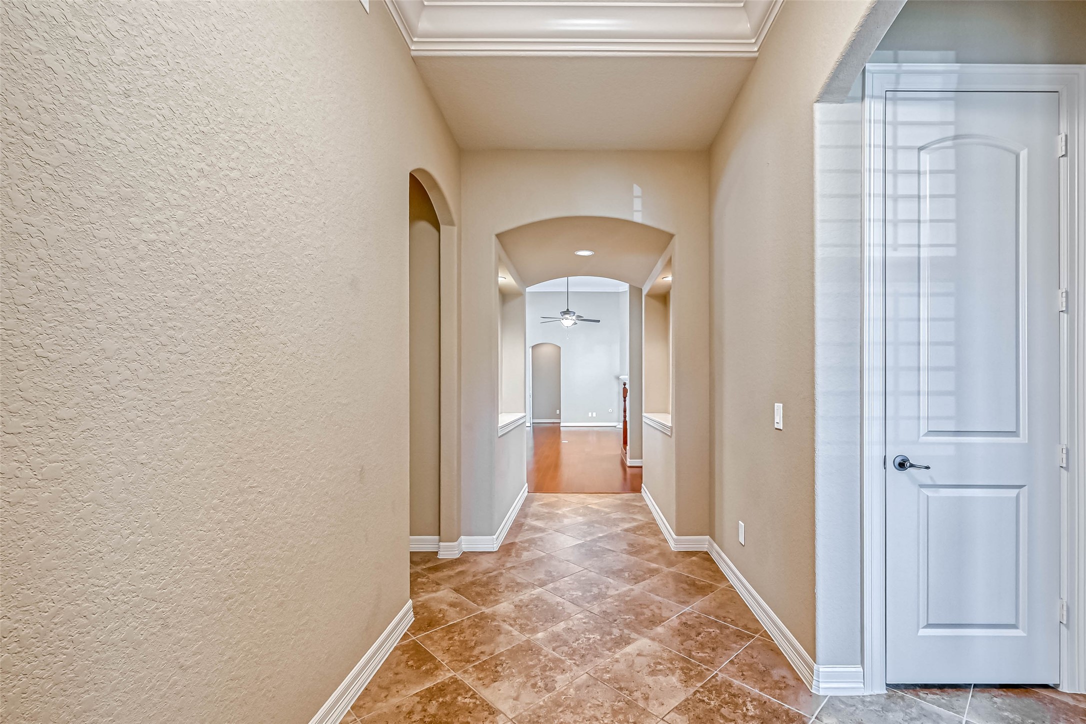 5014 Fairford Drive Property Photo 5