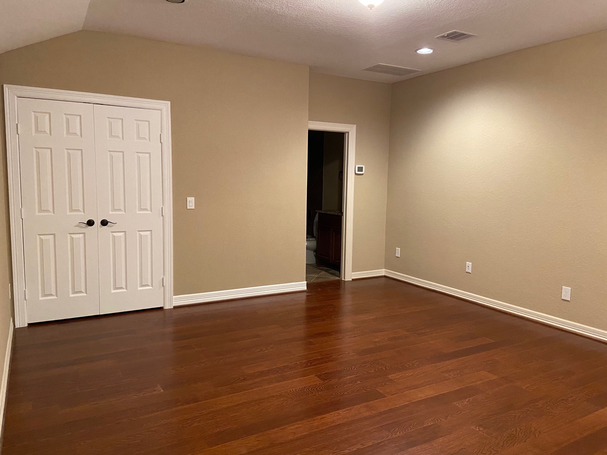 5014 Fairford Drive Property Photo 35