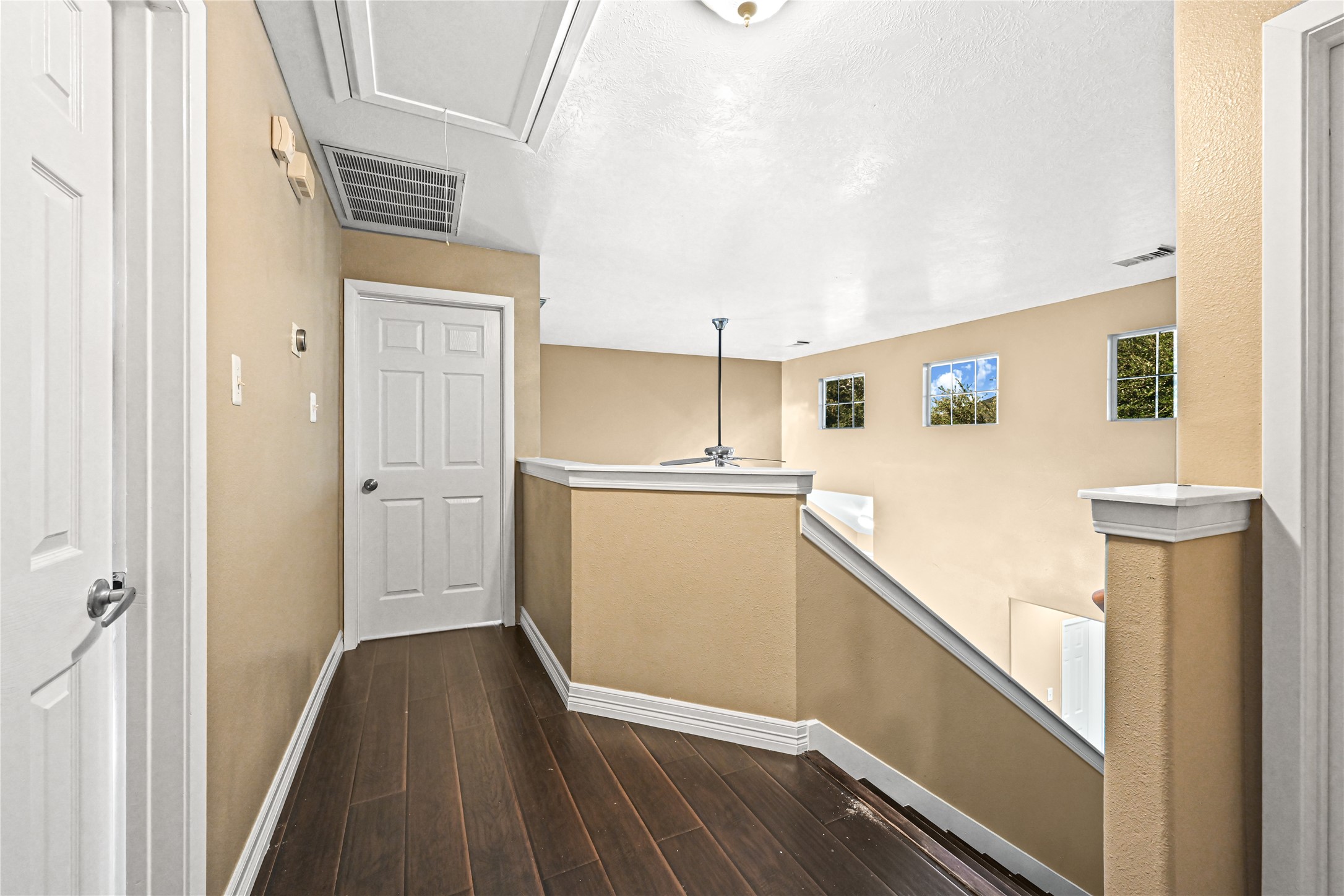 5907 S Brenwood Drive Property Photo 17