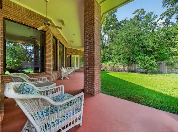 24602 W Kingscrest Circle Property Photo 30