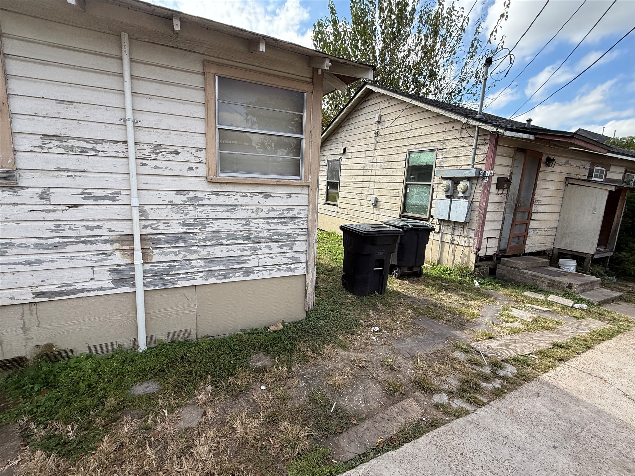 4011, 4017 Terry Street Property Photo 17
