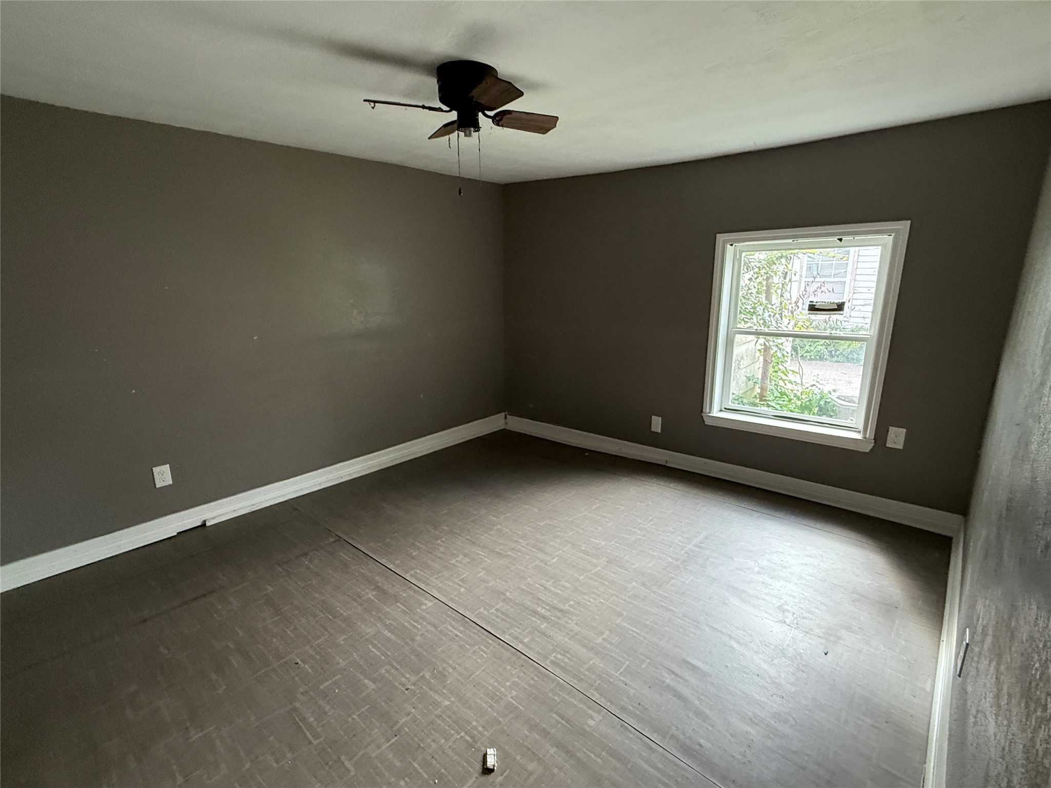 4011, 4017 Terry Street Property Photo 29