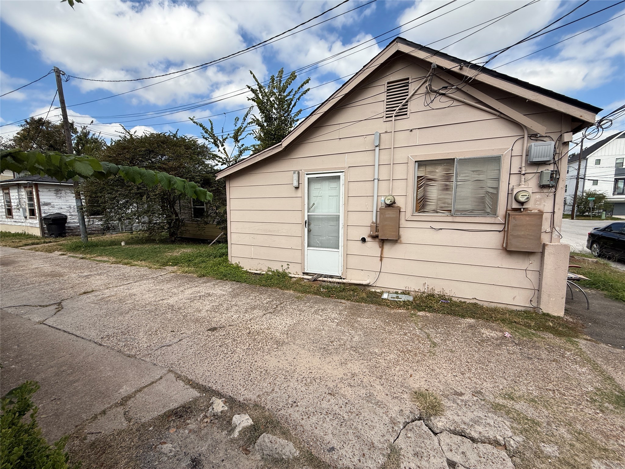 4011, 4017 Terry Street Property Photo 37
