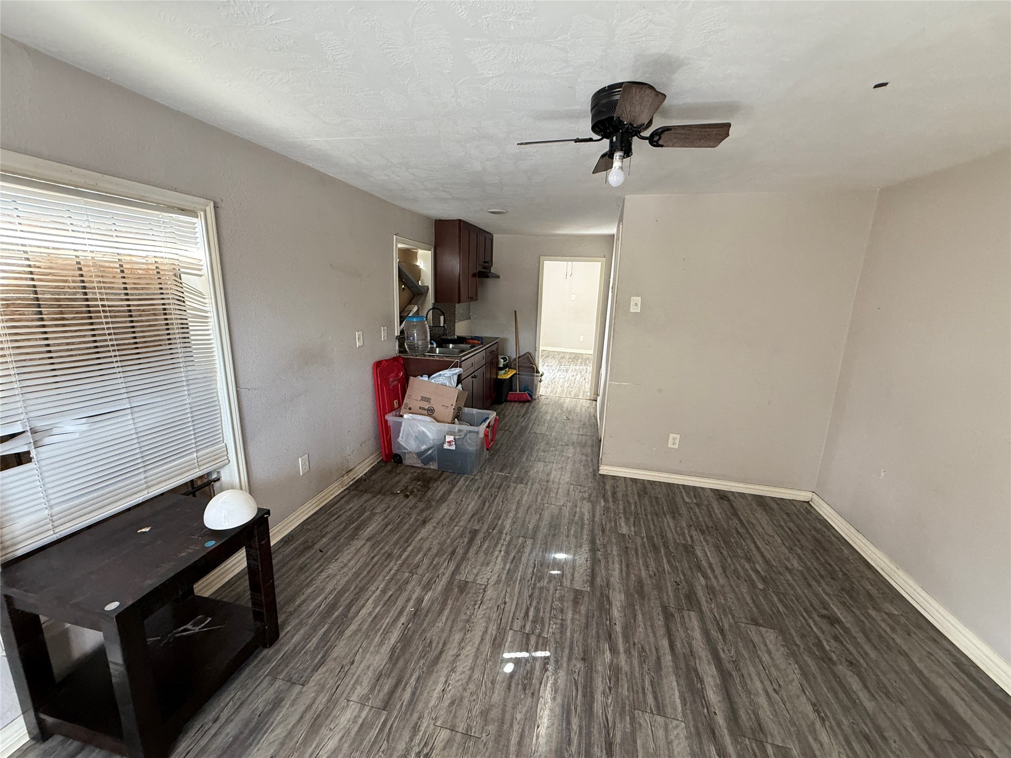 4011, 4017 Terry Street Property Photo 42