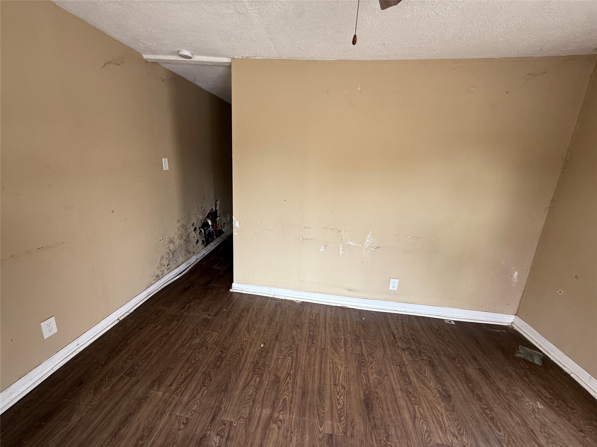 4011, 4017 Terry Street Property Photo 43