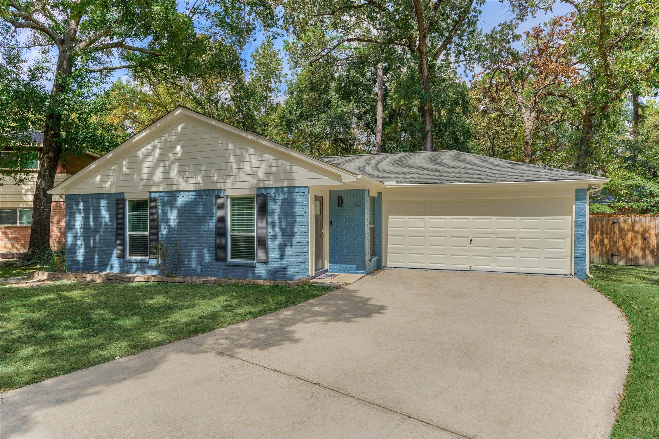 88 W White Willow Circle Property Photo 1