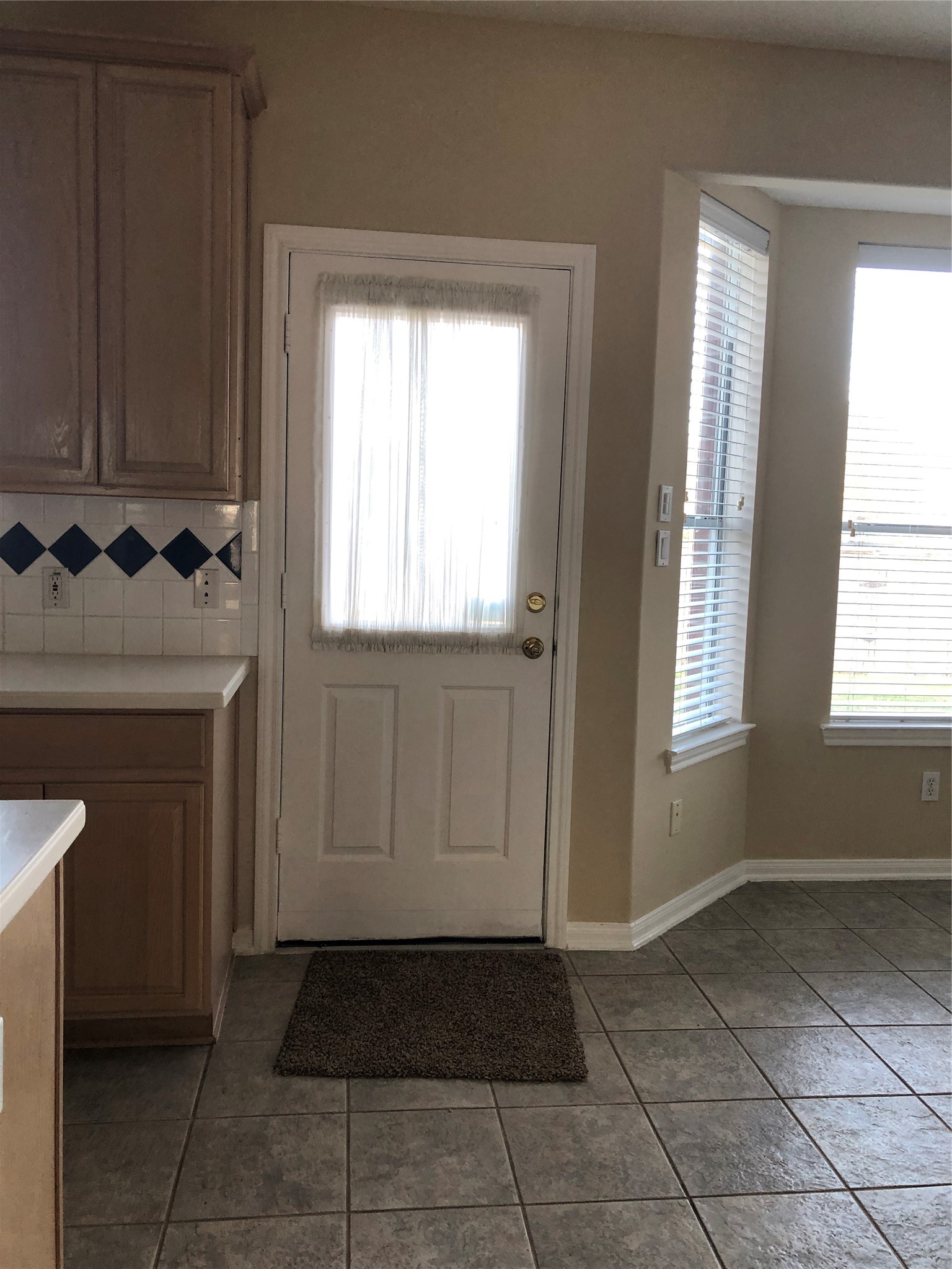 1602 Candleston Lane Property Photo 9