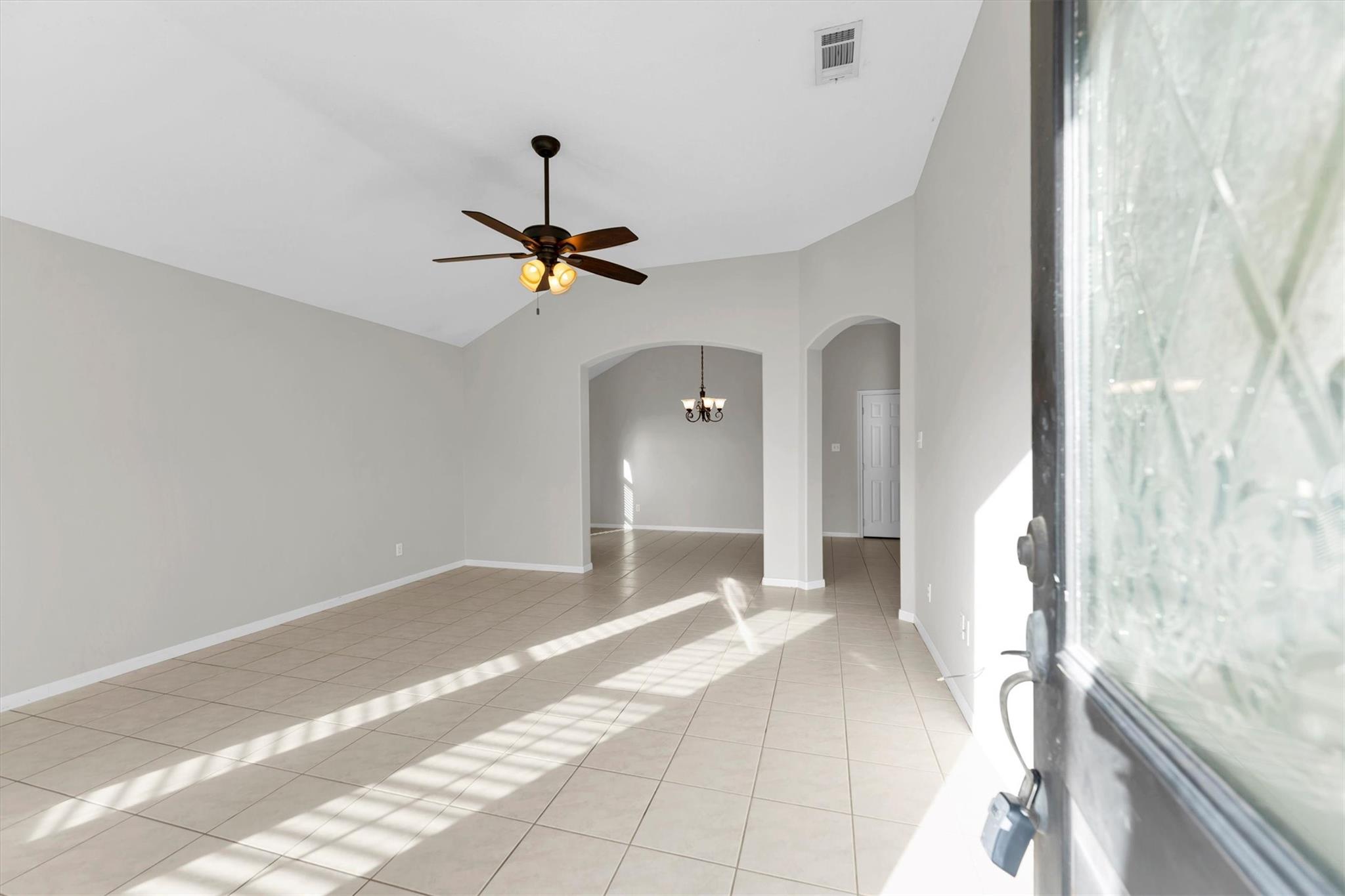 135 Snug Harbor Drive Property Photo 5