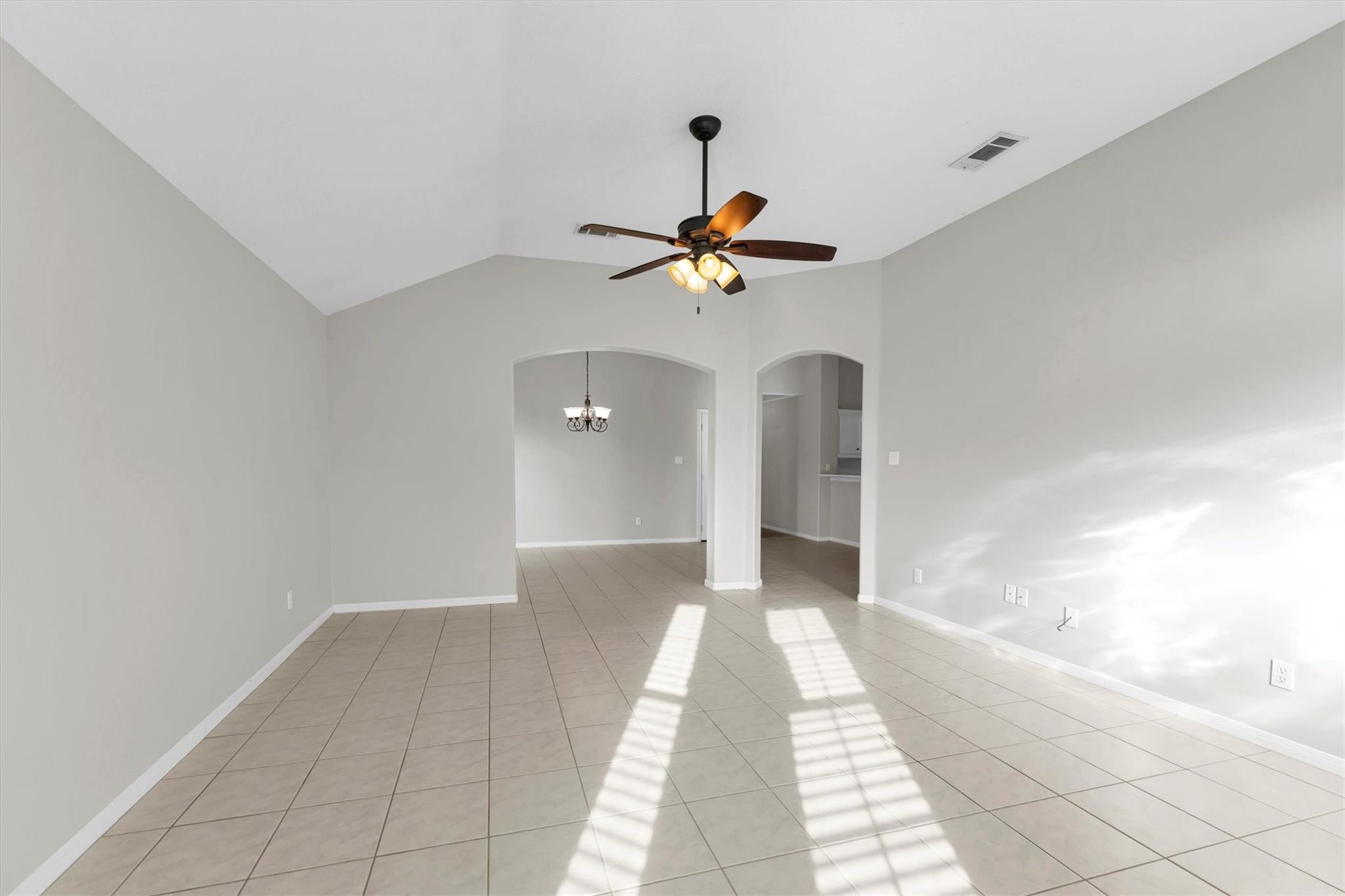 135 Snug Harbor Drive Property Photo 8