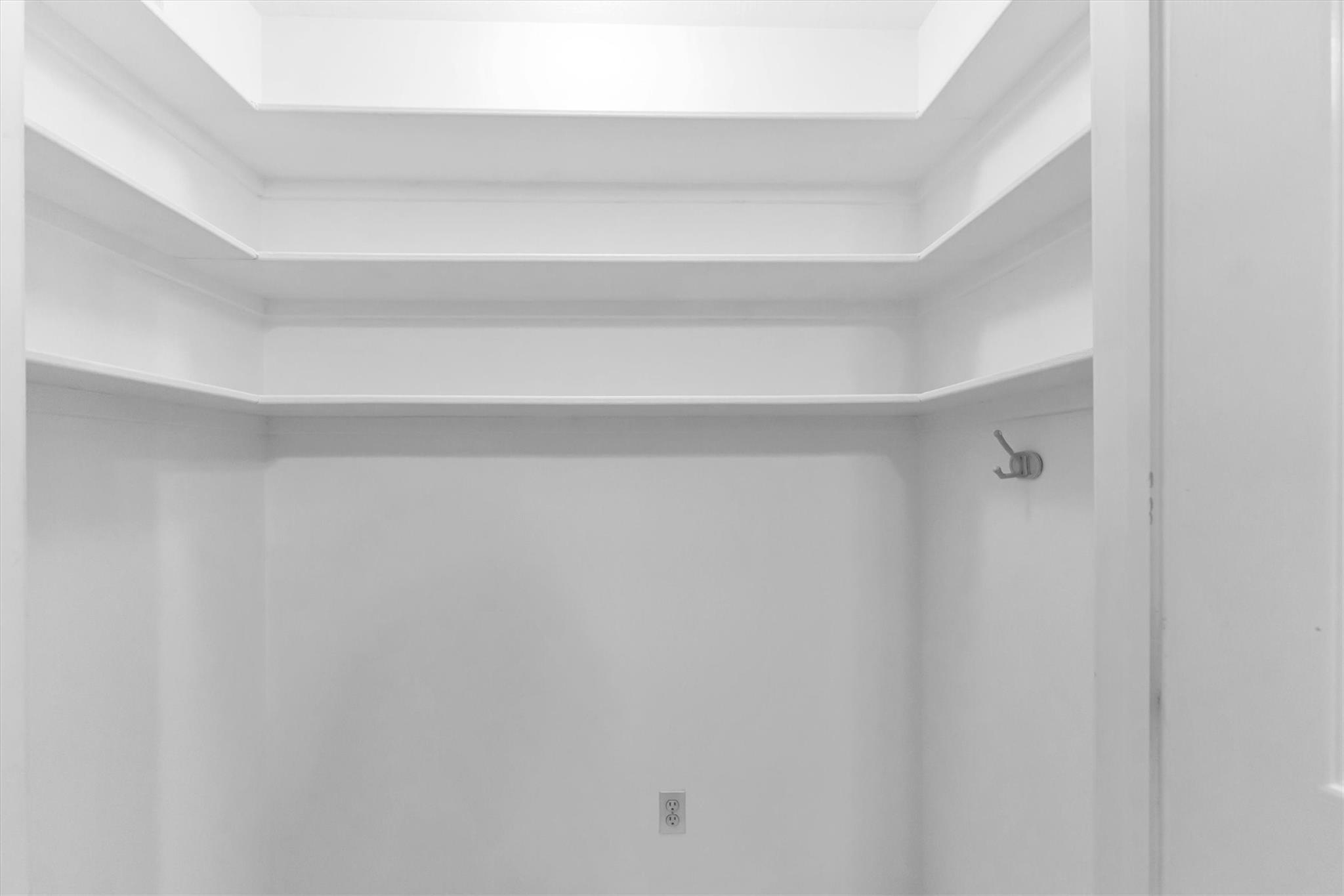 135 Snug Harbor Drive Property Photo 16