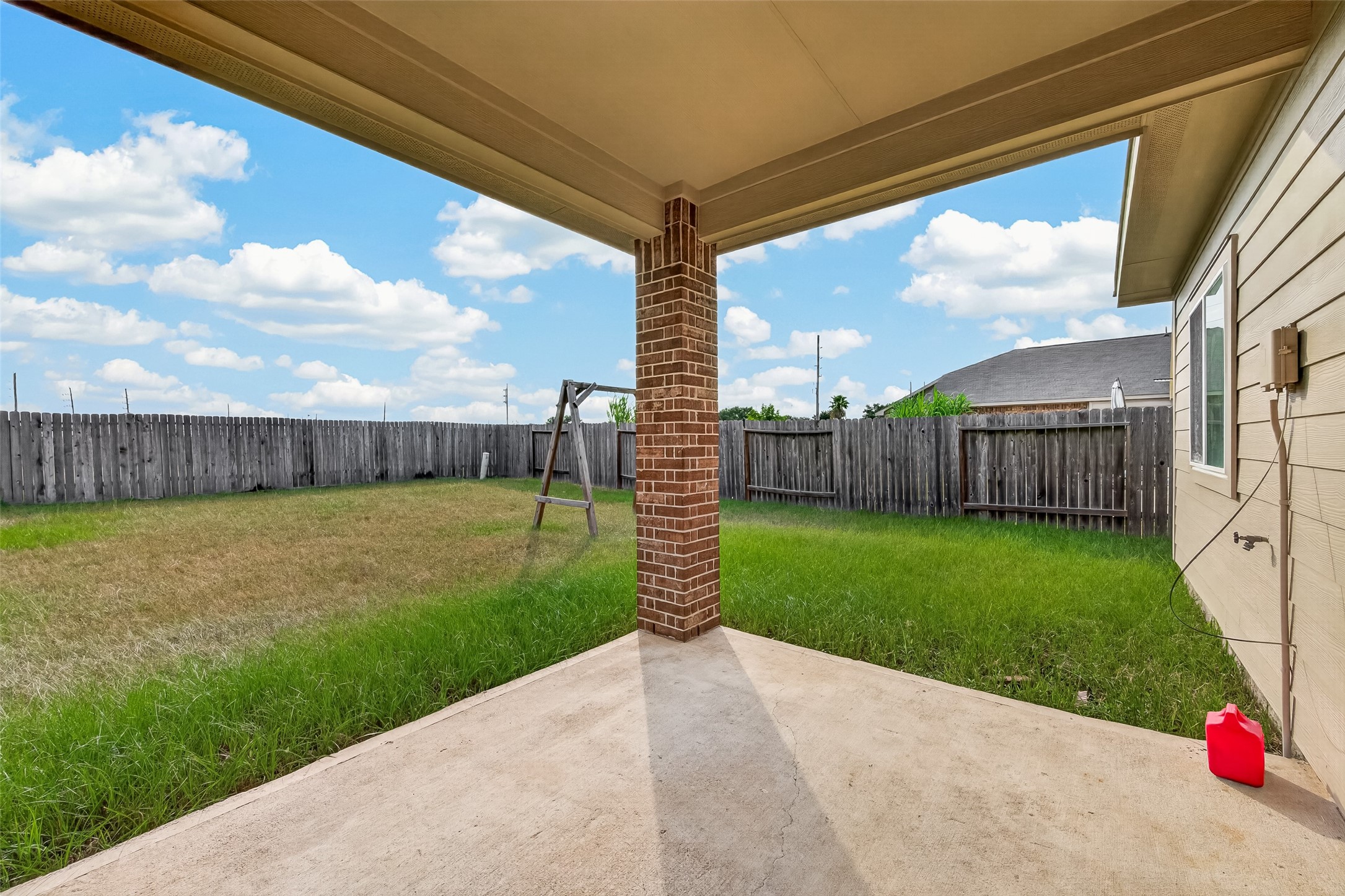 19615 Iris Manor Court Property Photo 37