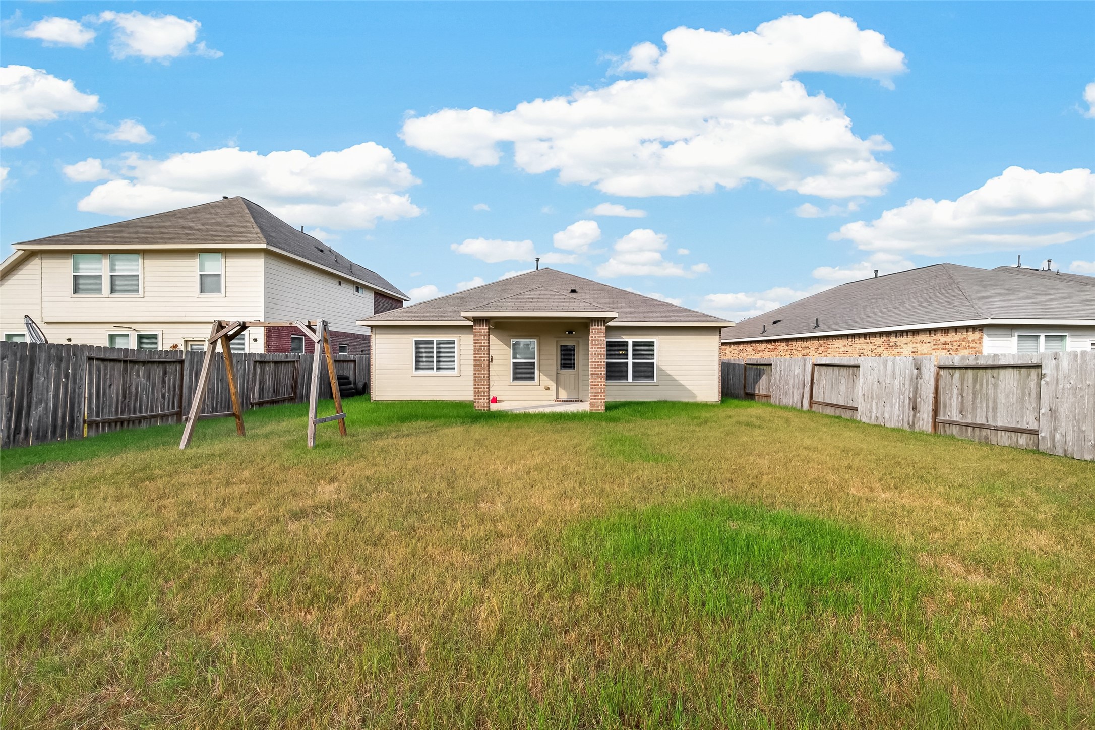 19615 Iris Manor Court Property Photo 40