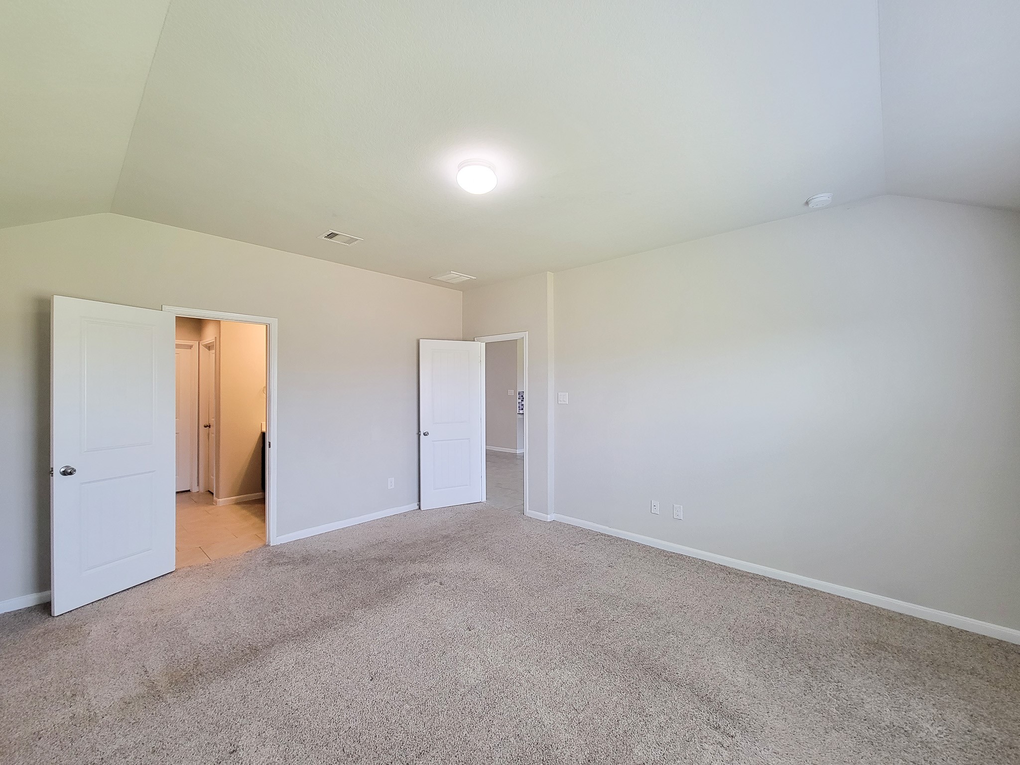 29614 Breakwater Drive Property Photo 22