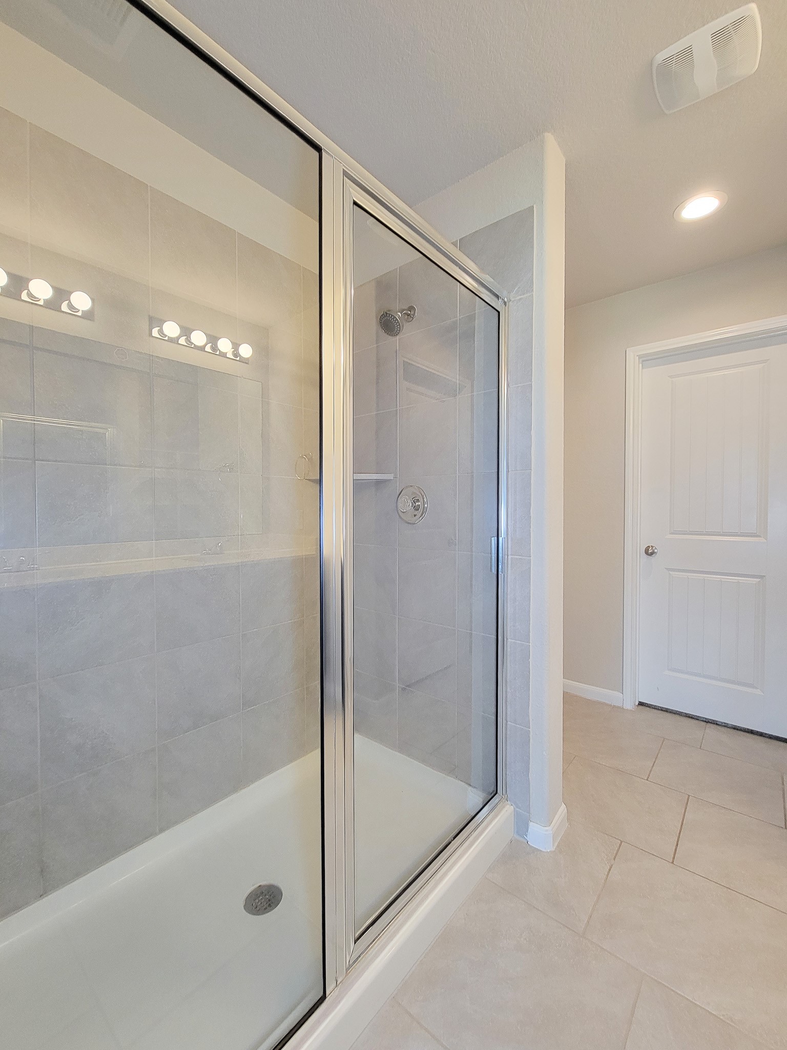 29614 Breakwater Drive Property Photo 27
