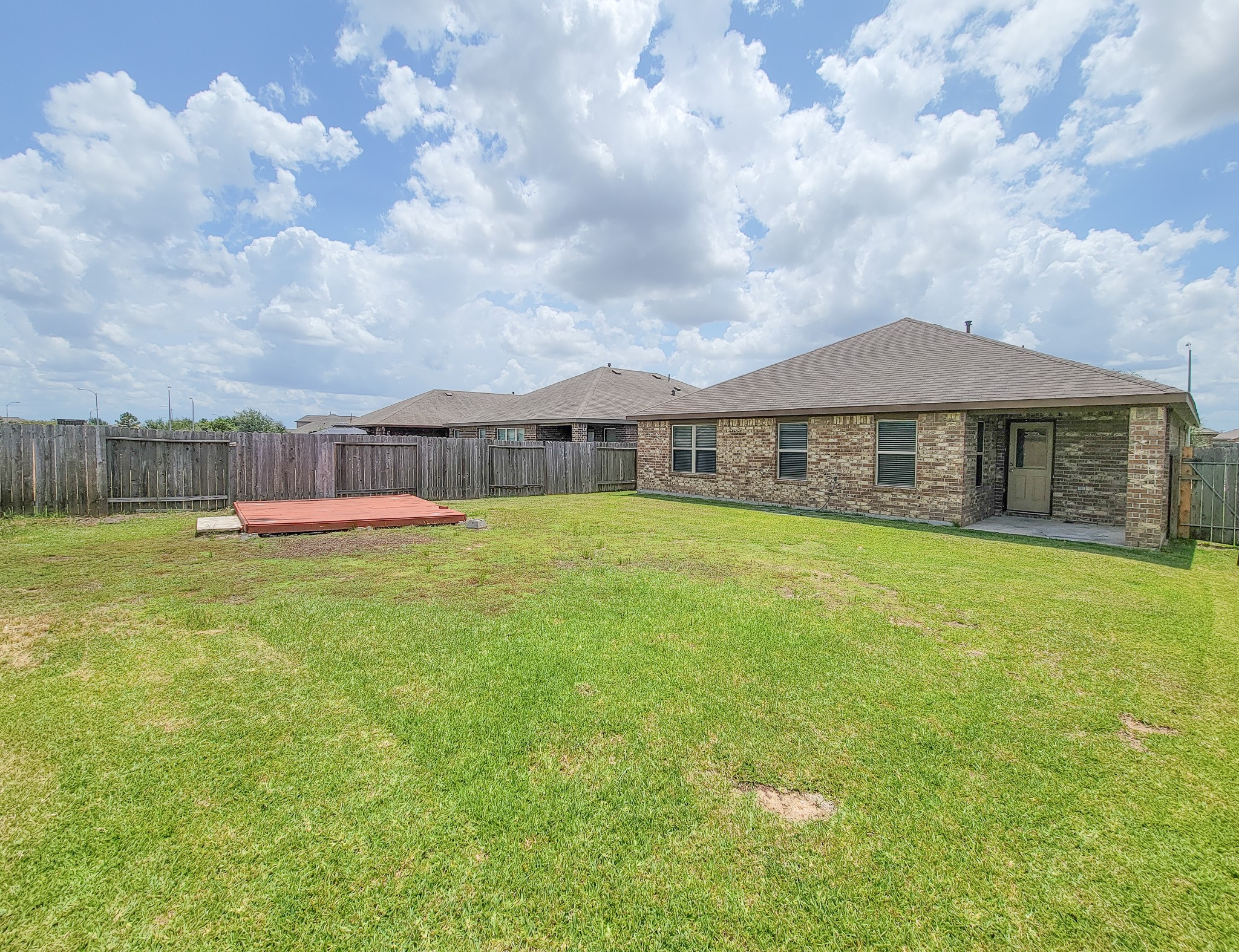 29614 Breakwater Drive Property Photo 39