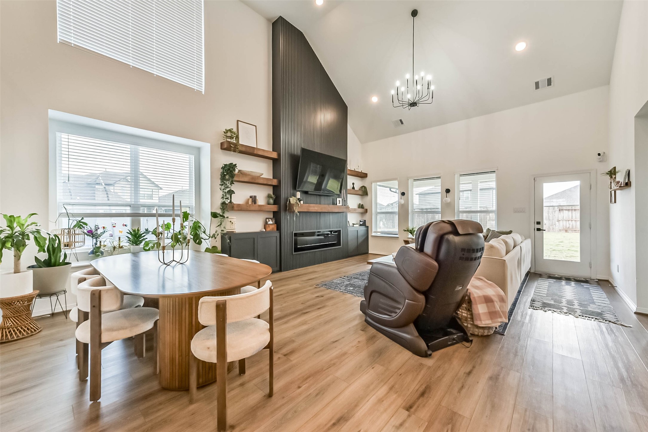 32403 Clouser Crawdad Court Property Photo 6