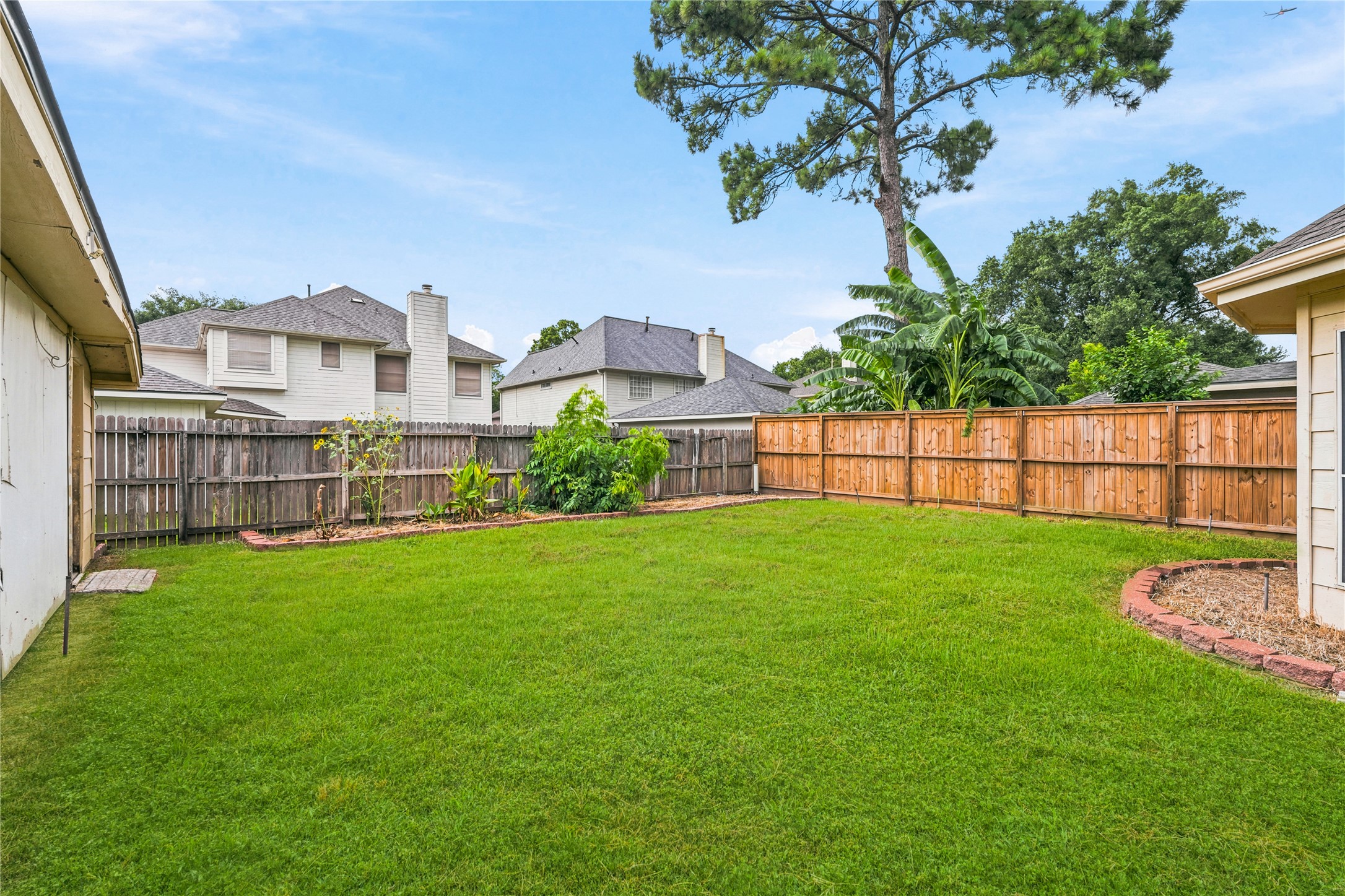 14203 Torrey Forest Drive Property Photo 3