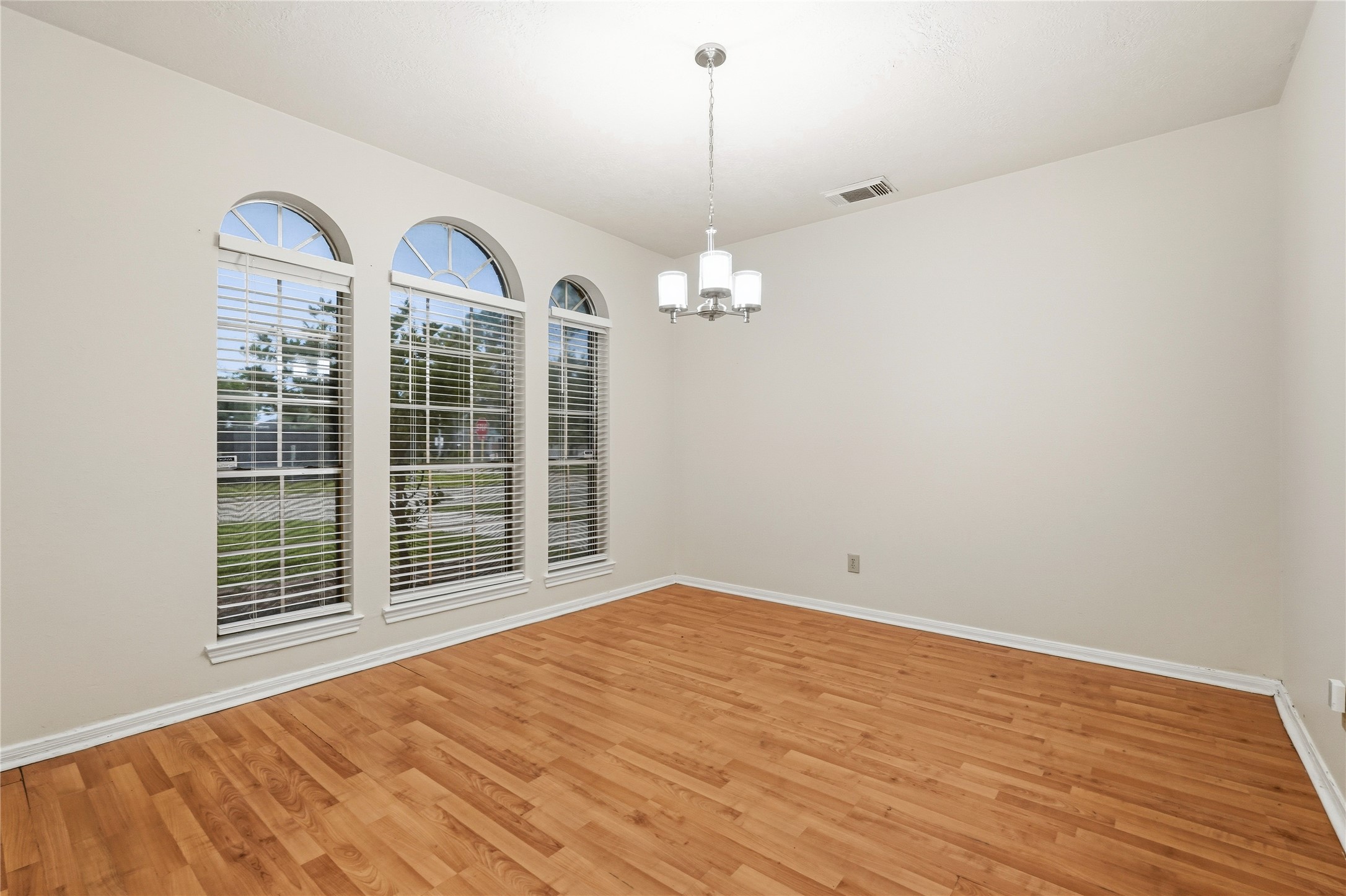 14203 Torrey Forest Drive Property Photo 7