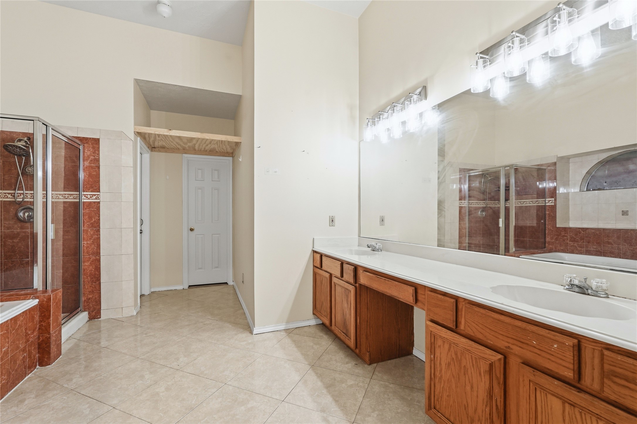 14203 Torrey Forest Drive Property Photo 20