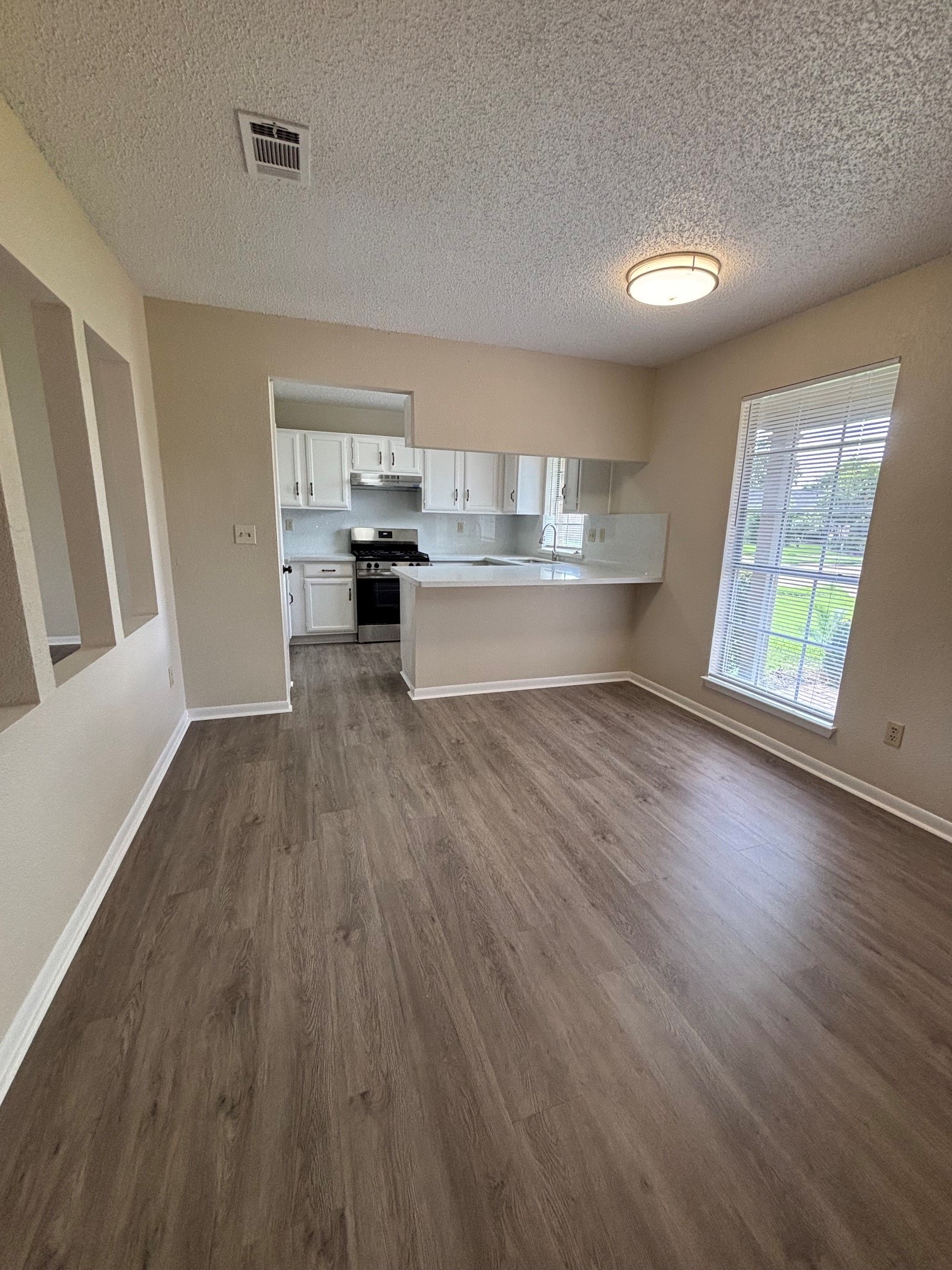 4039 Blacksmith Lane Property Photo 10