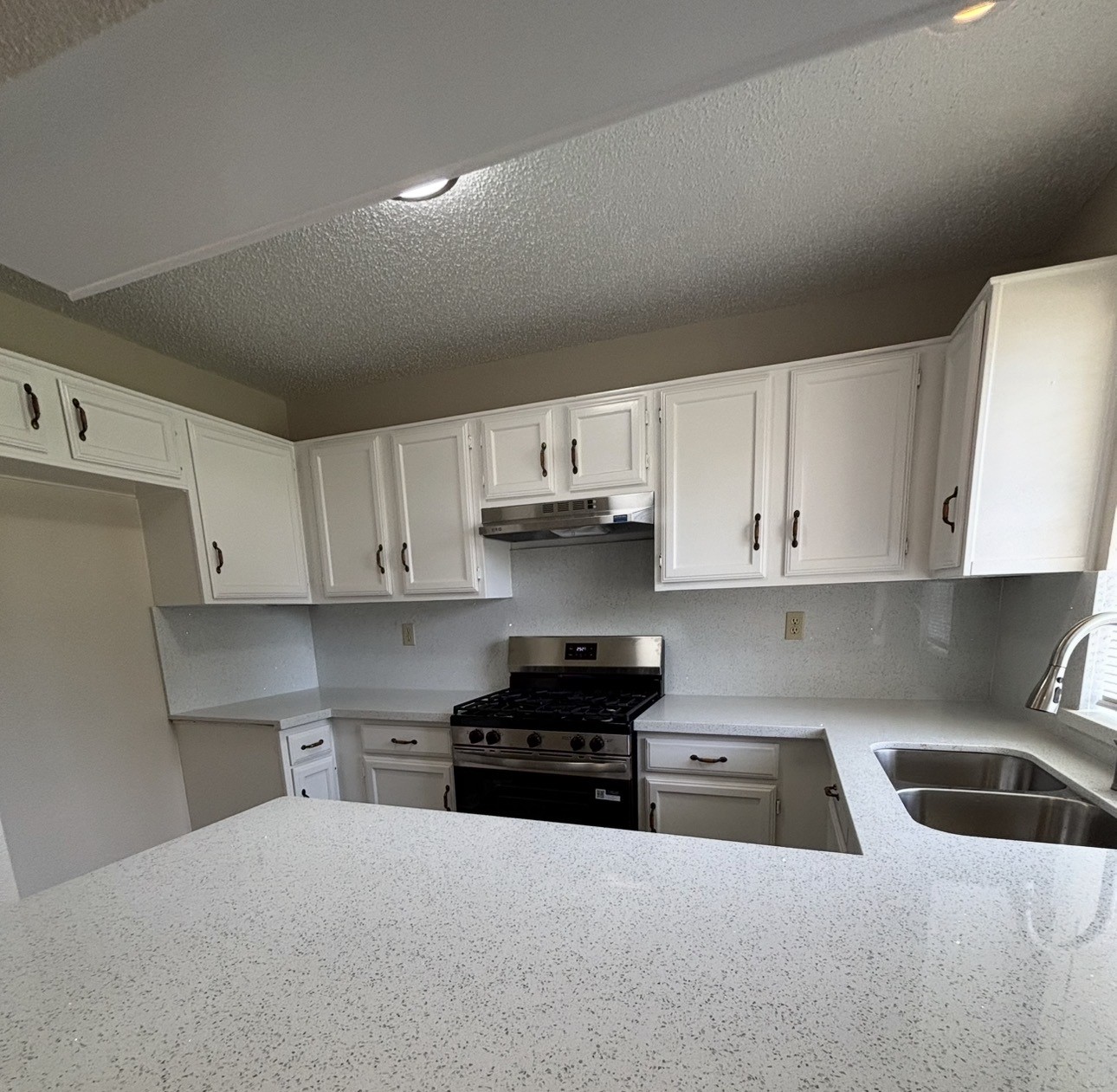 4039 Blacksmith Lane Property Photo 12