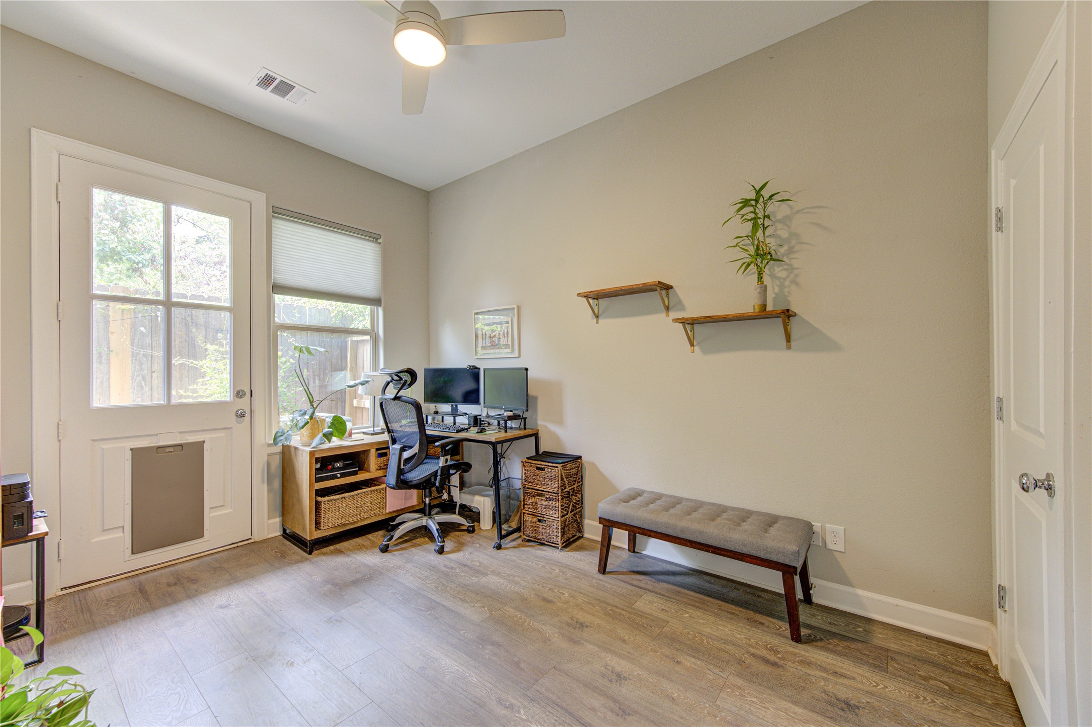 5103 Royal Heath Drive Property Photo 5