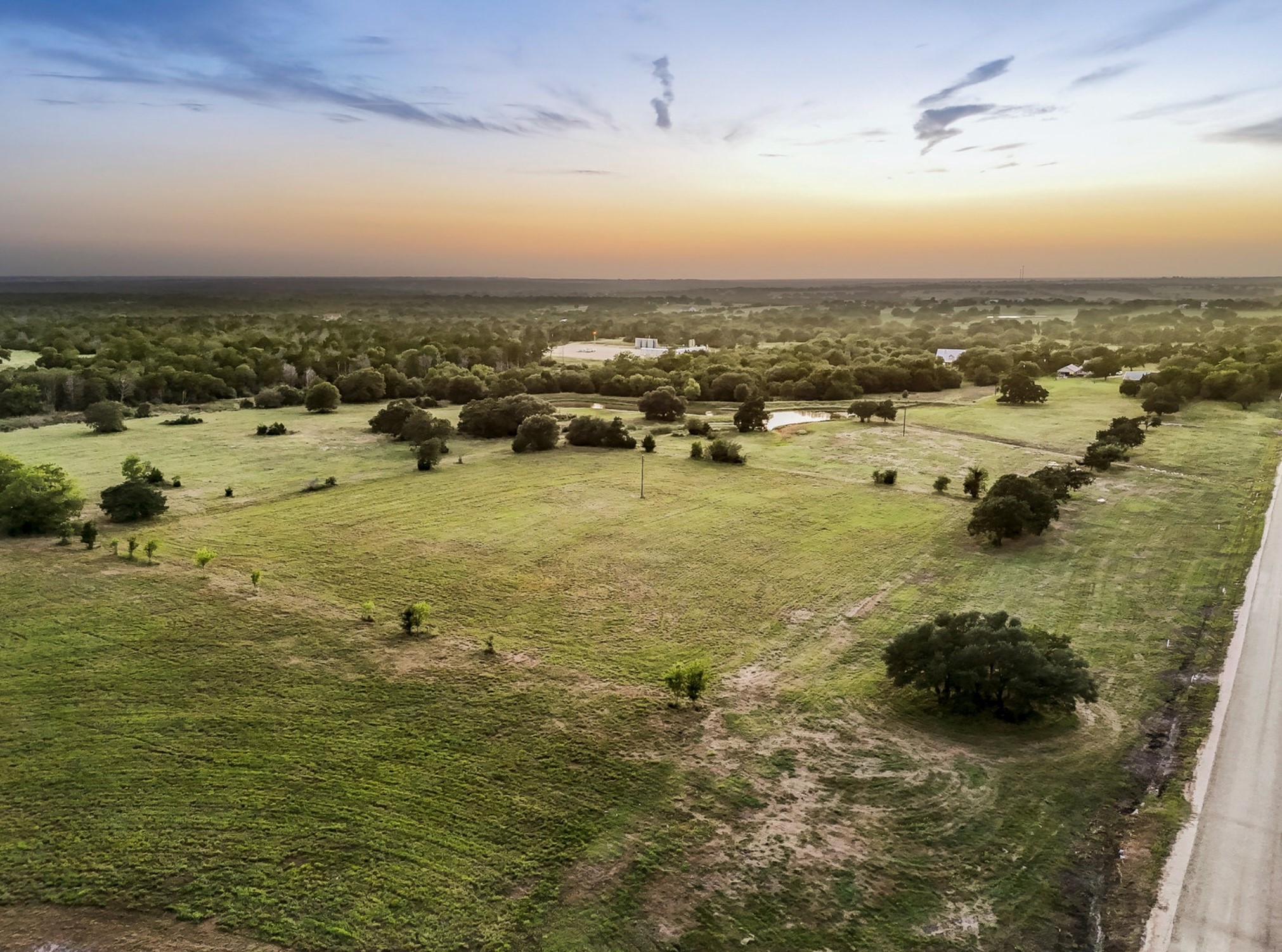 15 Round Top Farms Drive Property Photo 1