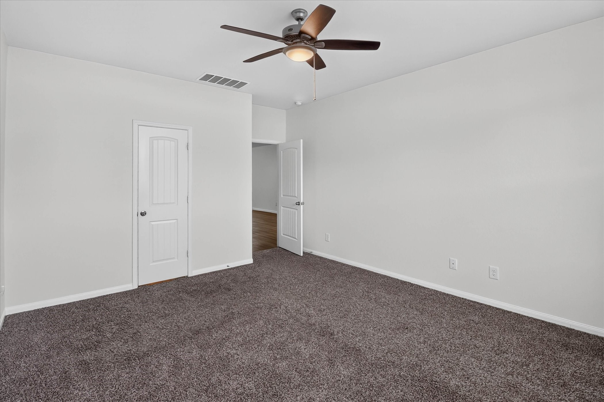24839 Goldoni Drive Property Photo 19