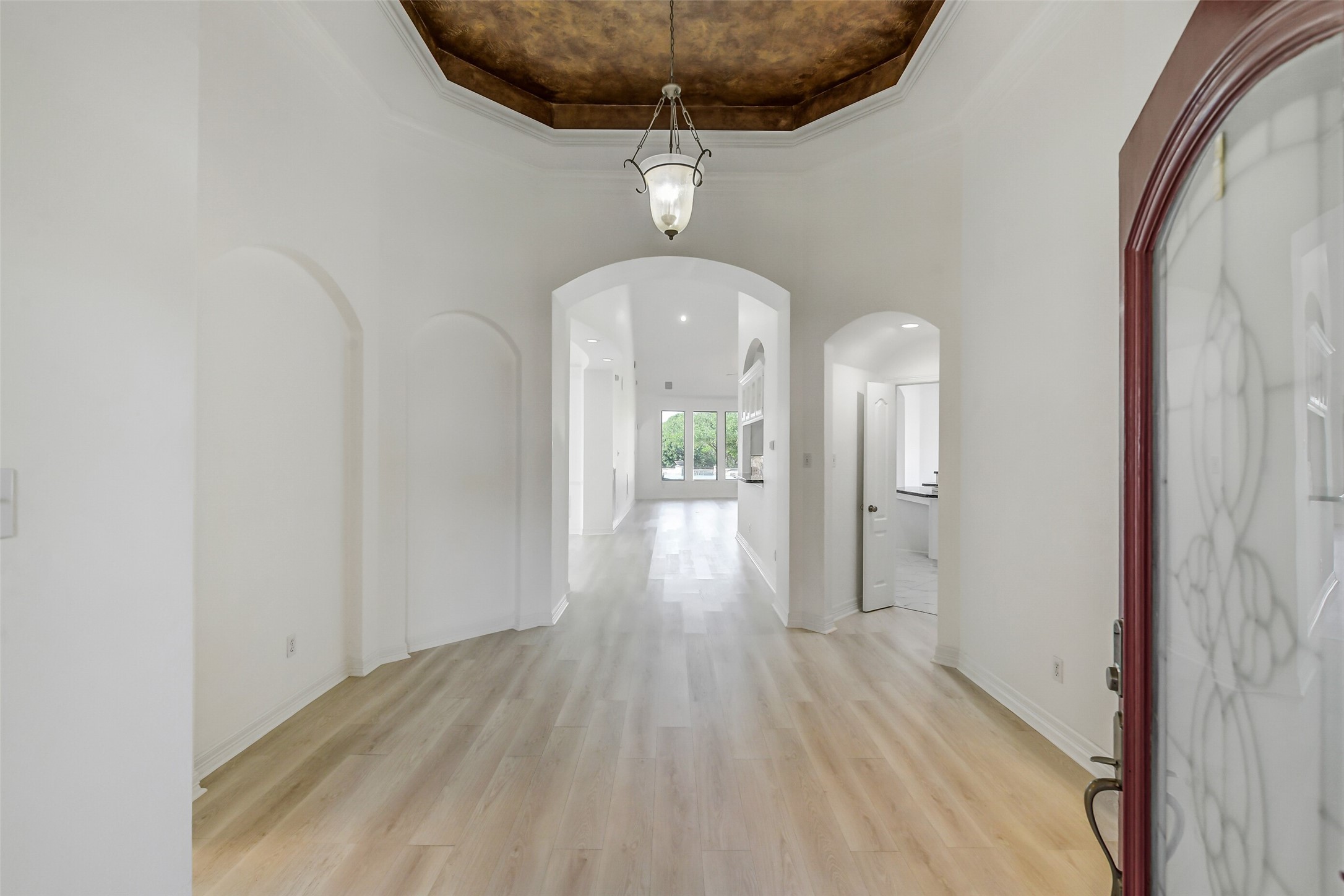 21018 W Farwood Terrace Property Photo 5