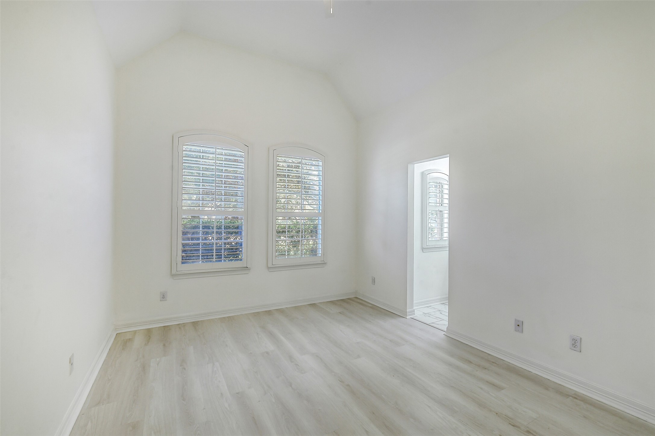 21018 W Farwood Terrace Property Photo 29