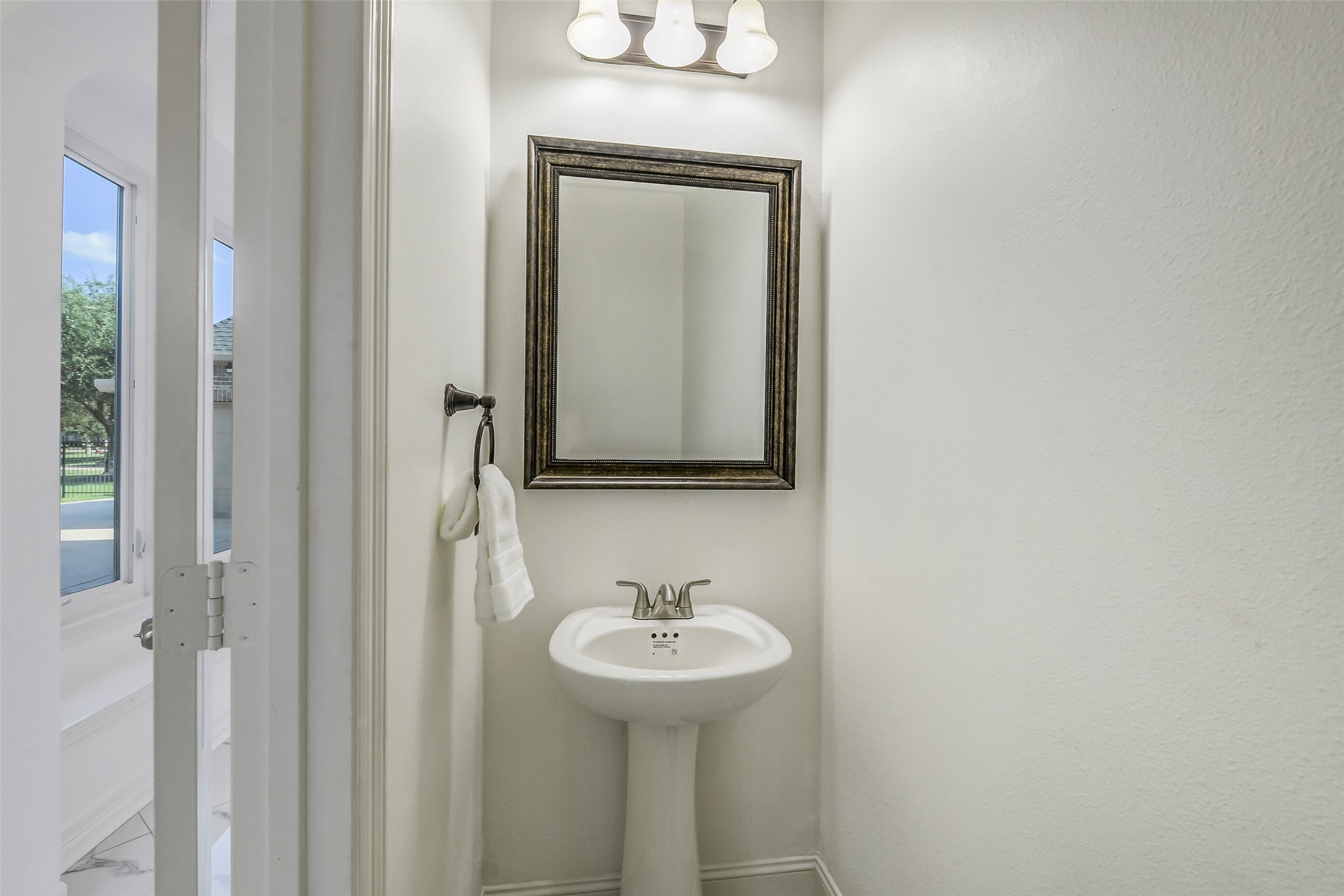 21018 W Farwood Terrace Property Photo 36