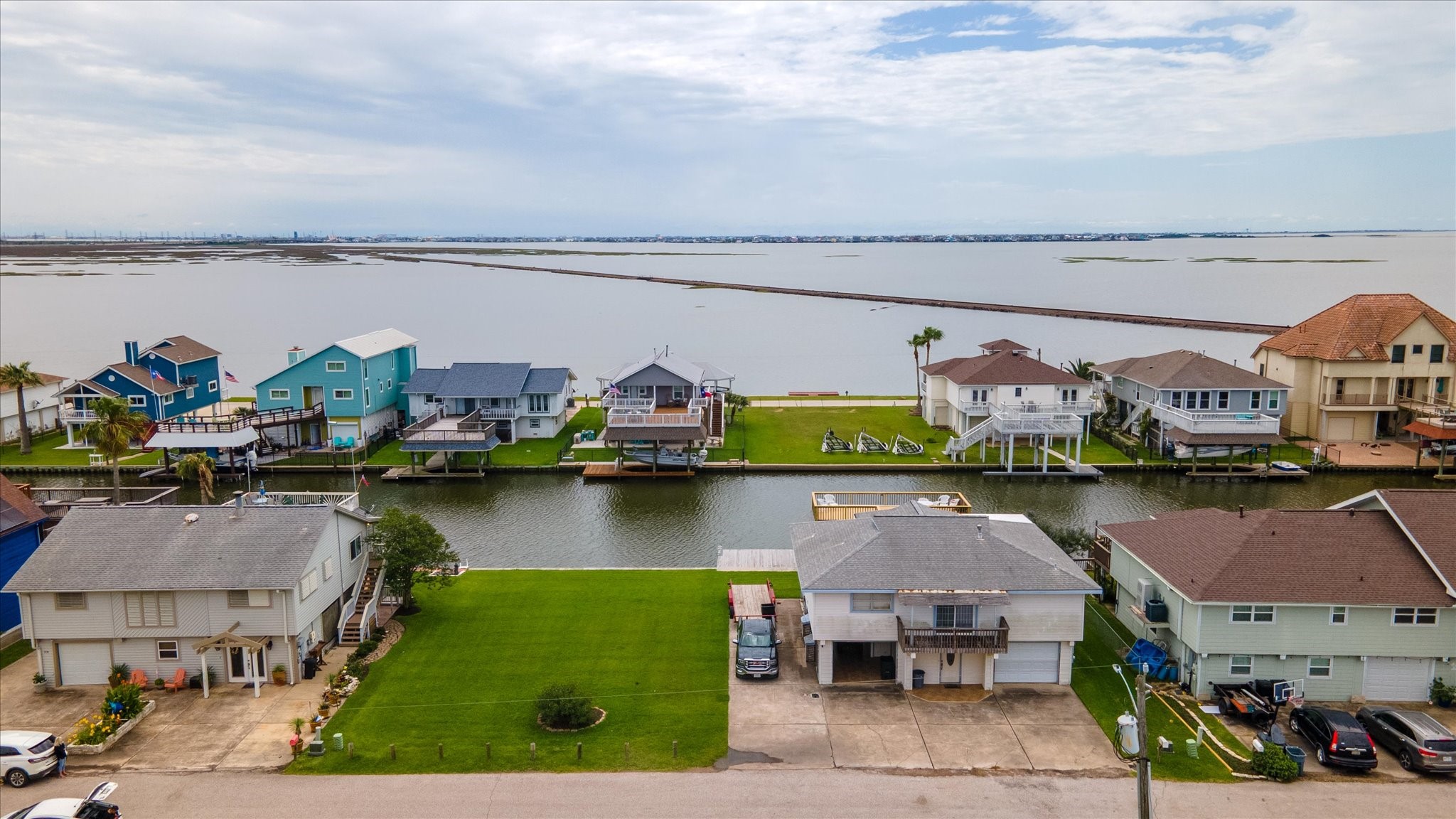 1252 Sailfish Street Property Photo