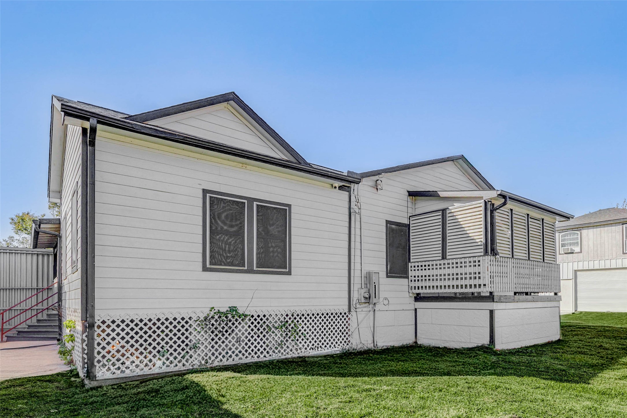 10905 Shady Lane A Property Photo 2