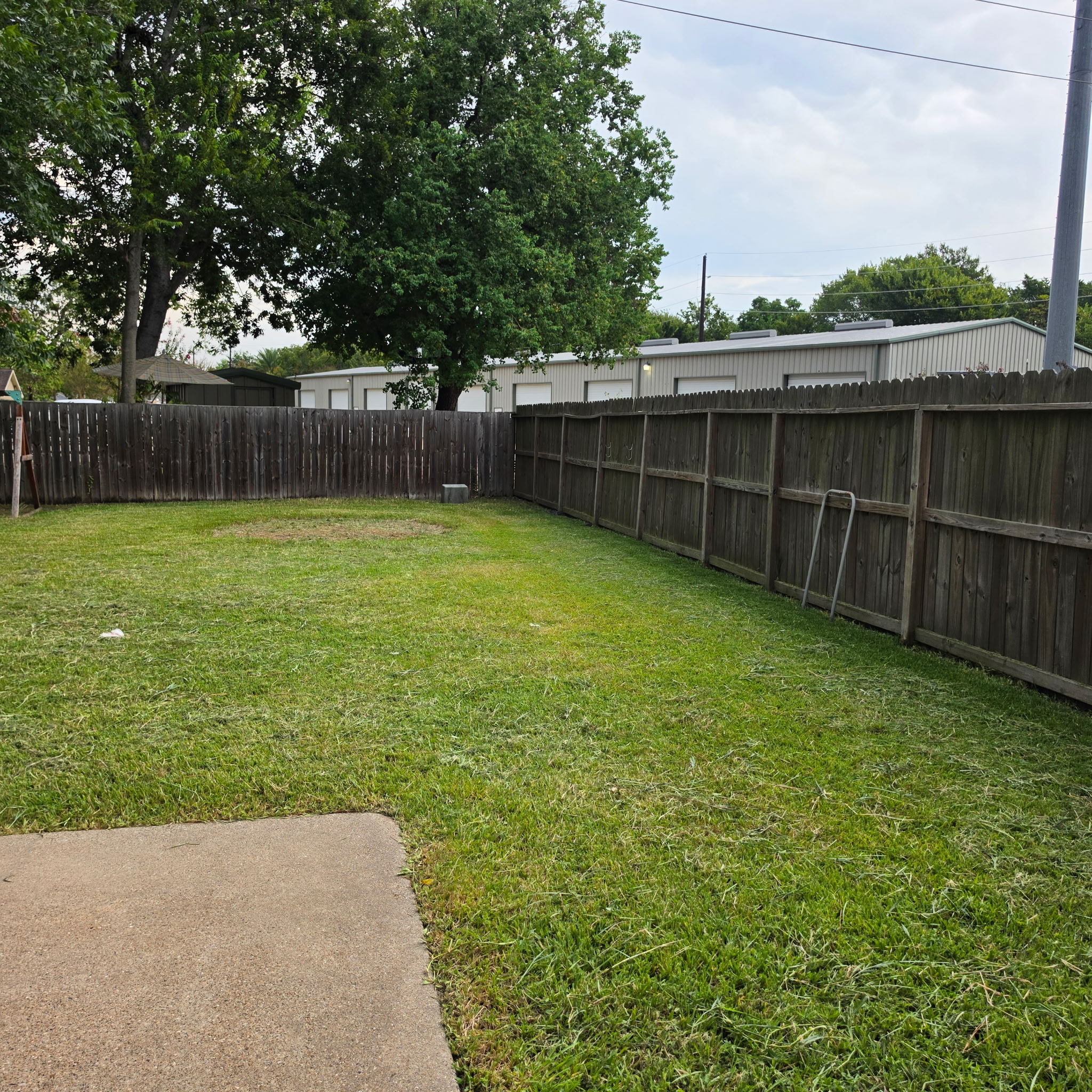 1806 Northcliff Place Property Photo 8