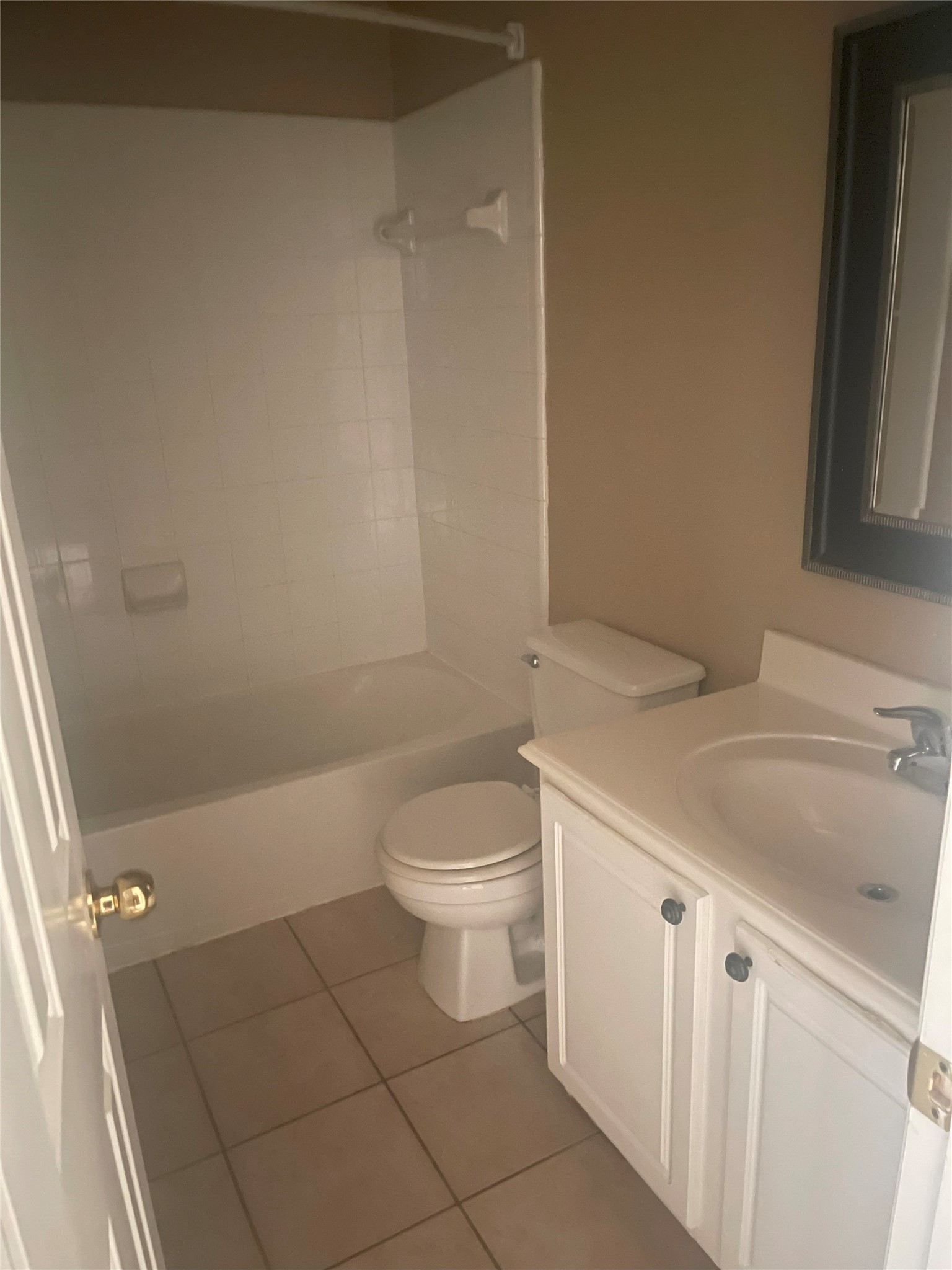5815 Vinemont Lane Property Photo 28
