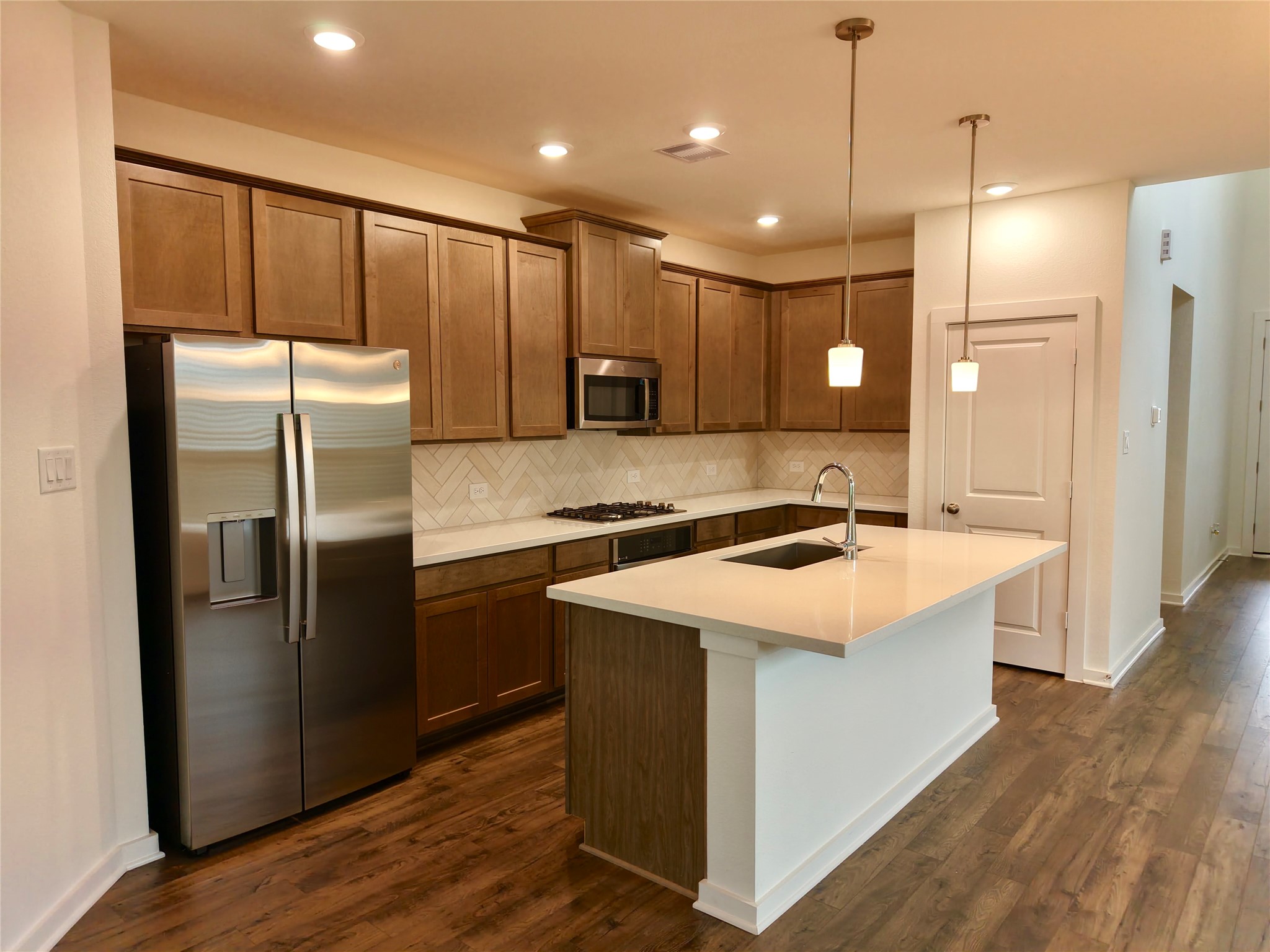 5053 Marcasca Drive Property Photo 3
