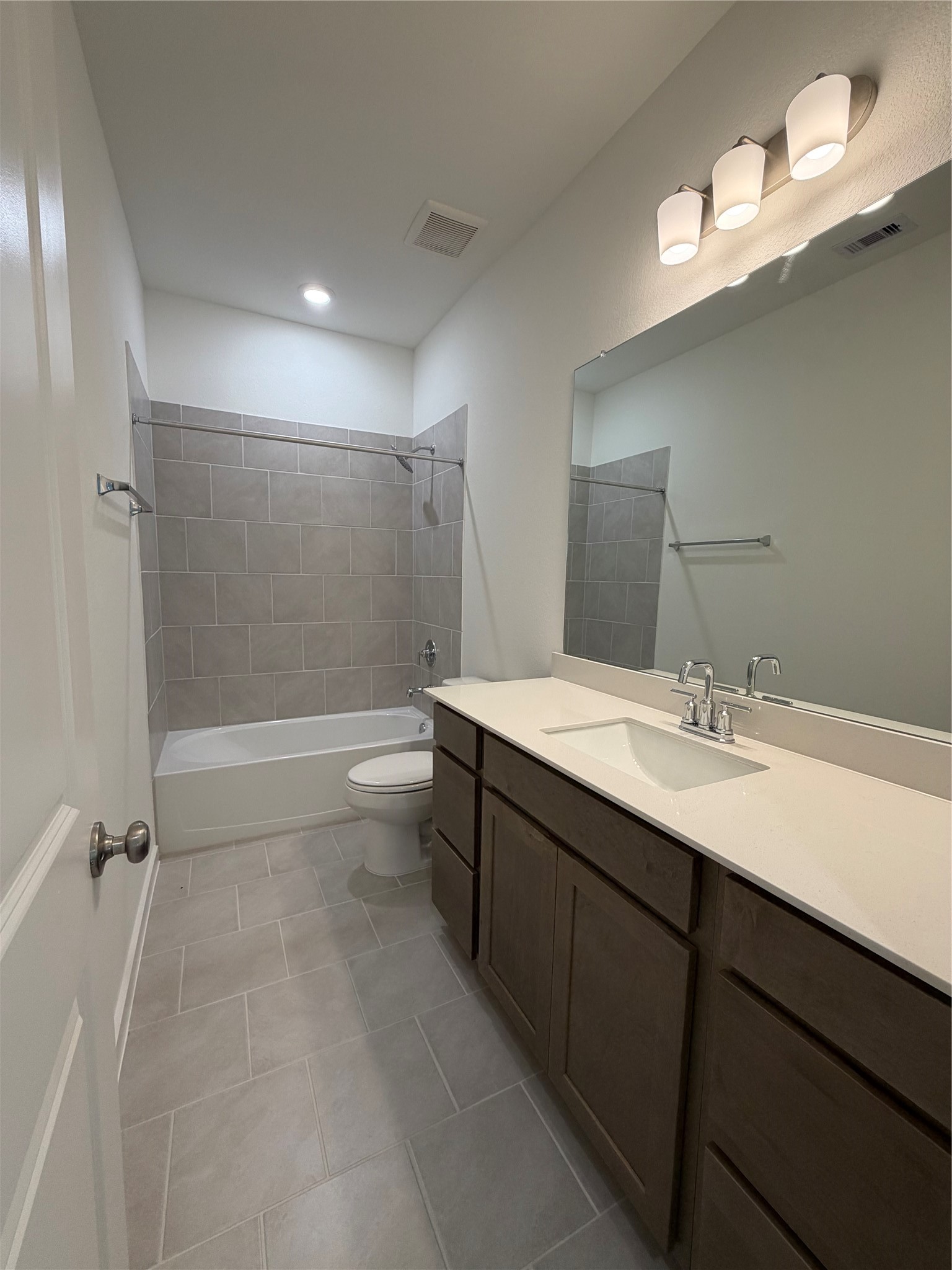 5053 Marcasca Drive Property Photo 25