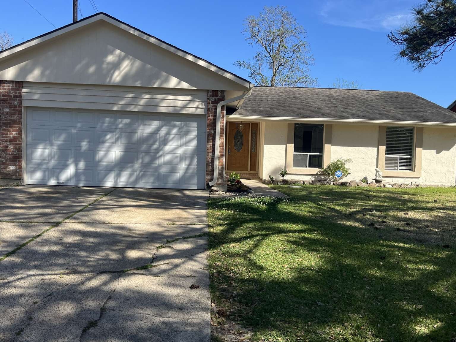 Brookside Intermediate School Real Estate Listings Main Image