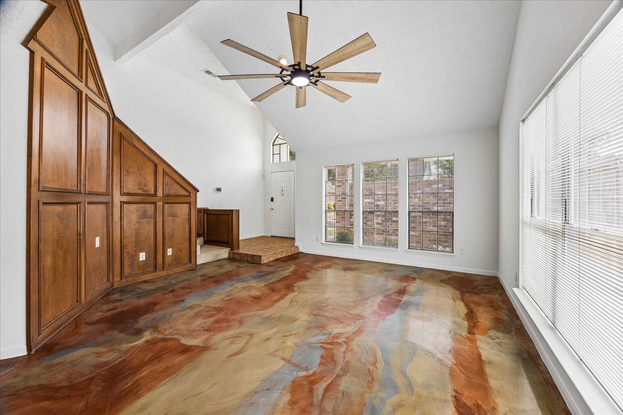 3806 Crystal Falls Drive Property Photo 5