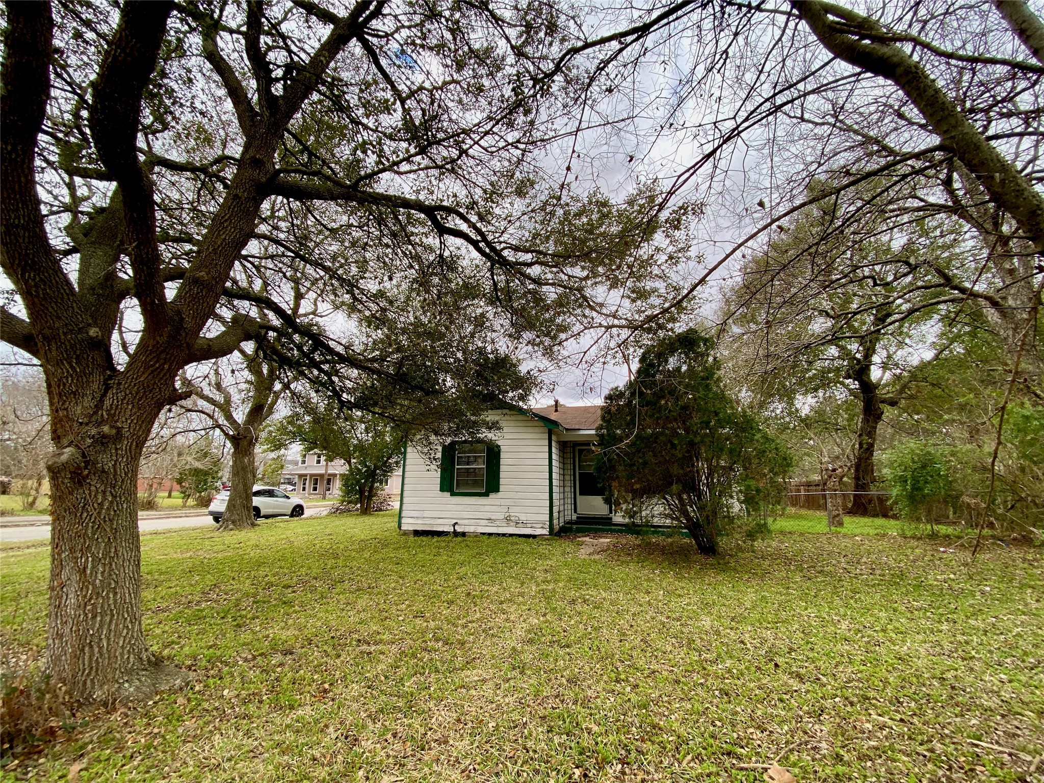 6658 Stearns Street Property Photo