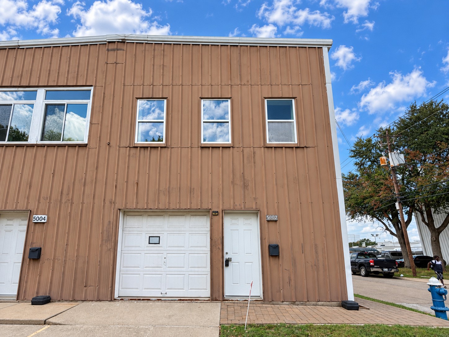 5002 Mellon Street Property Photo 8
