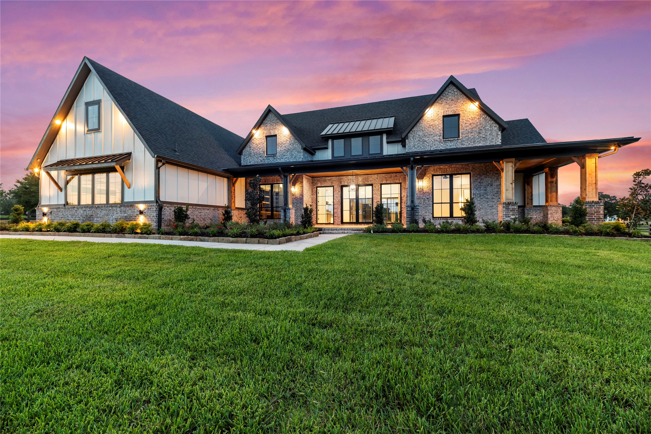 25110 Grace Vista Way Property Photo 2