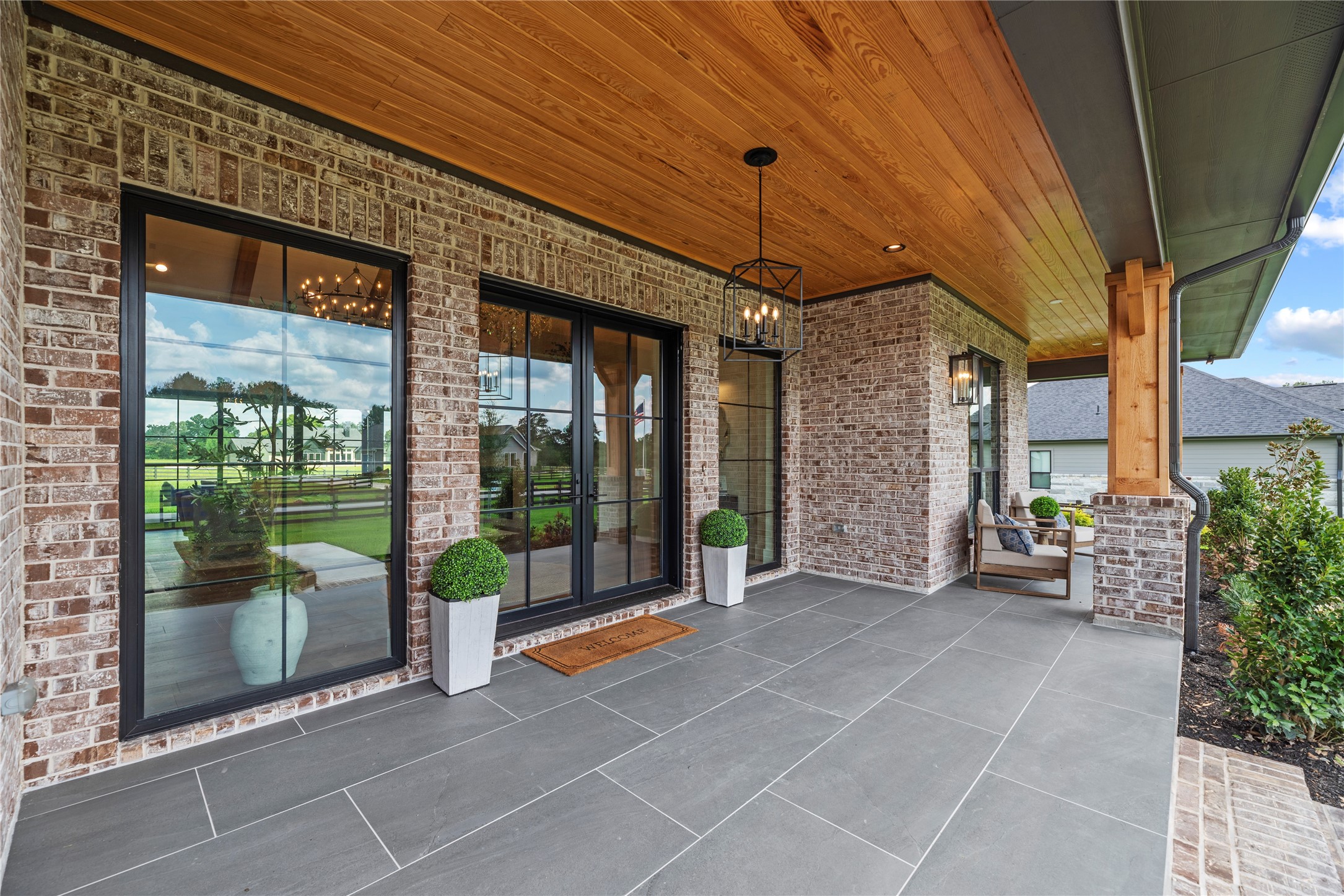 25110 Grace Vista Way Property Photo 4