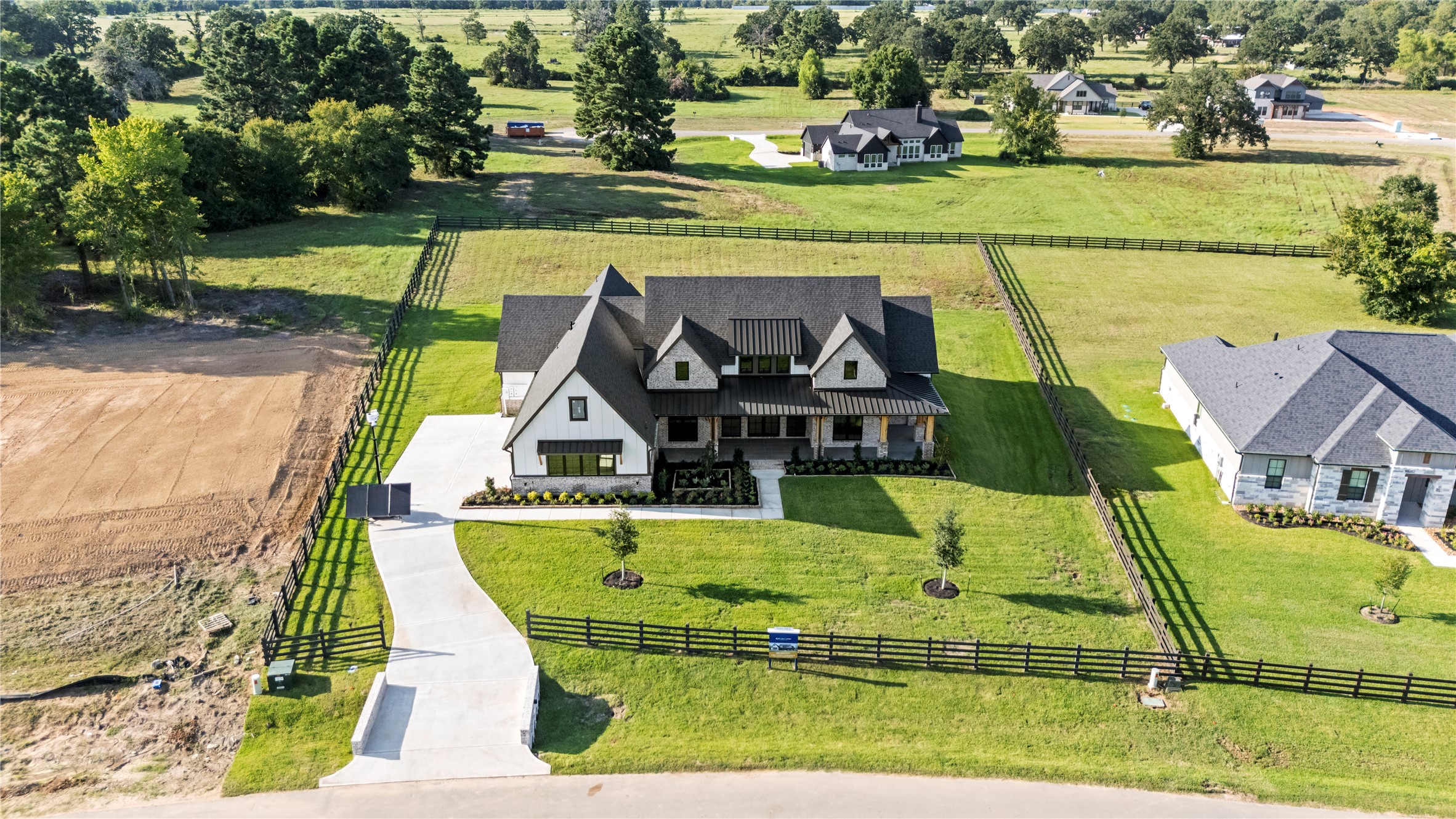 25110 Grace Vista Way Property Photo 49