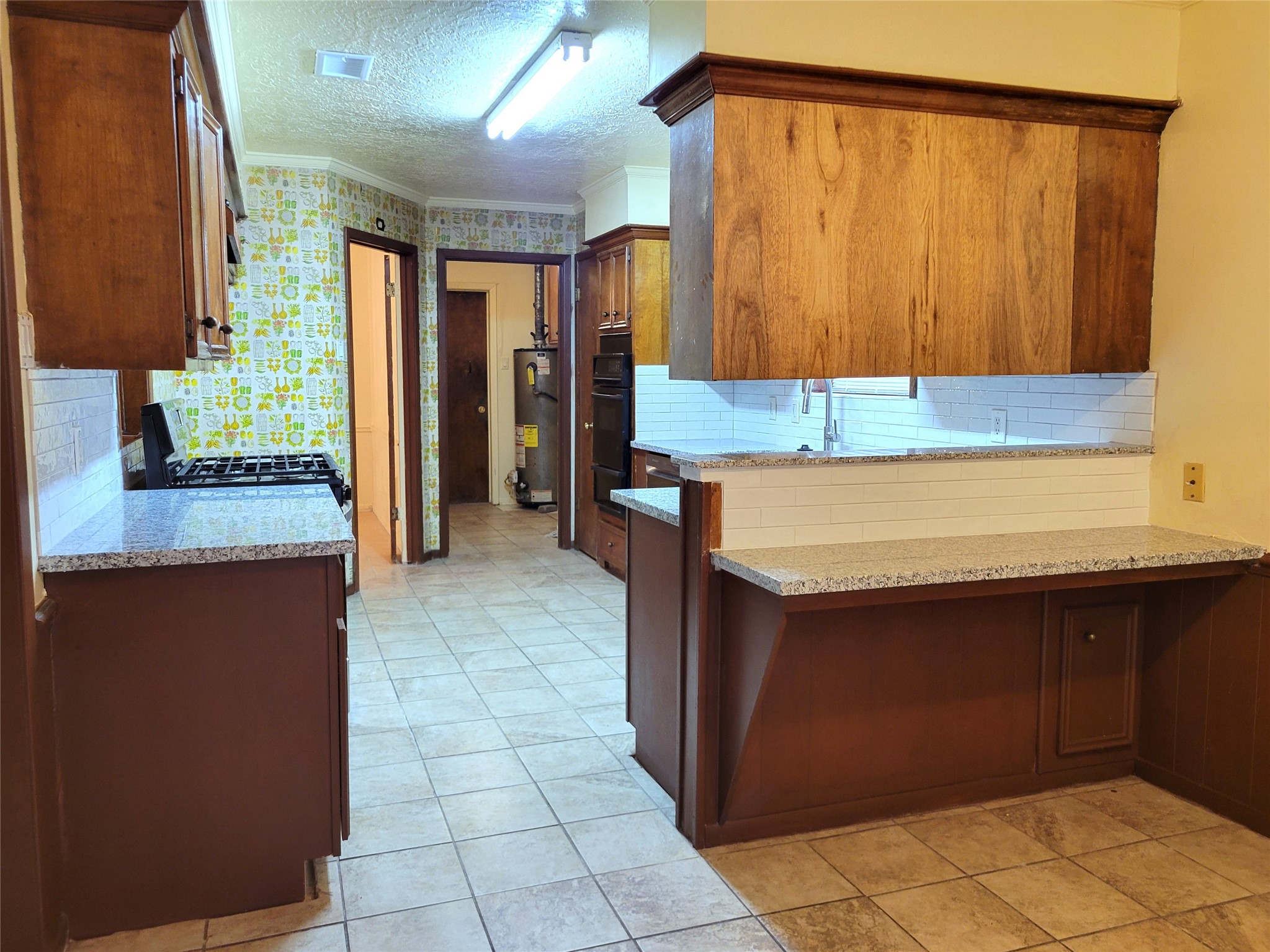 12811 Stillington Drive Property Photo 9